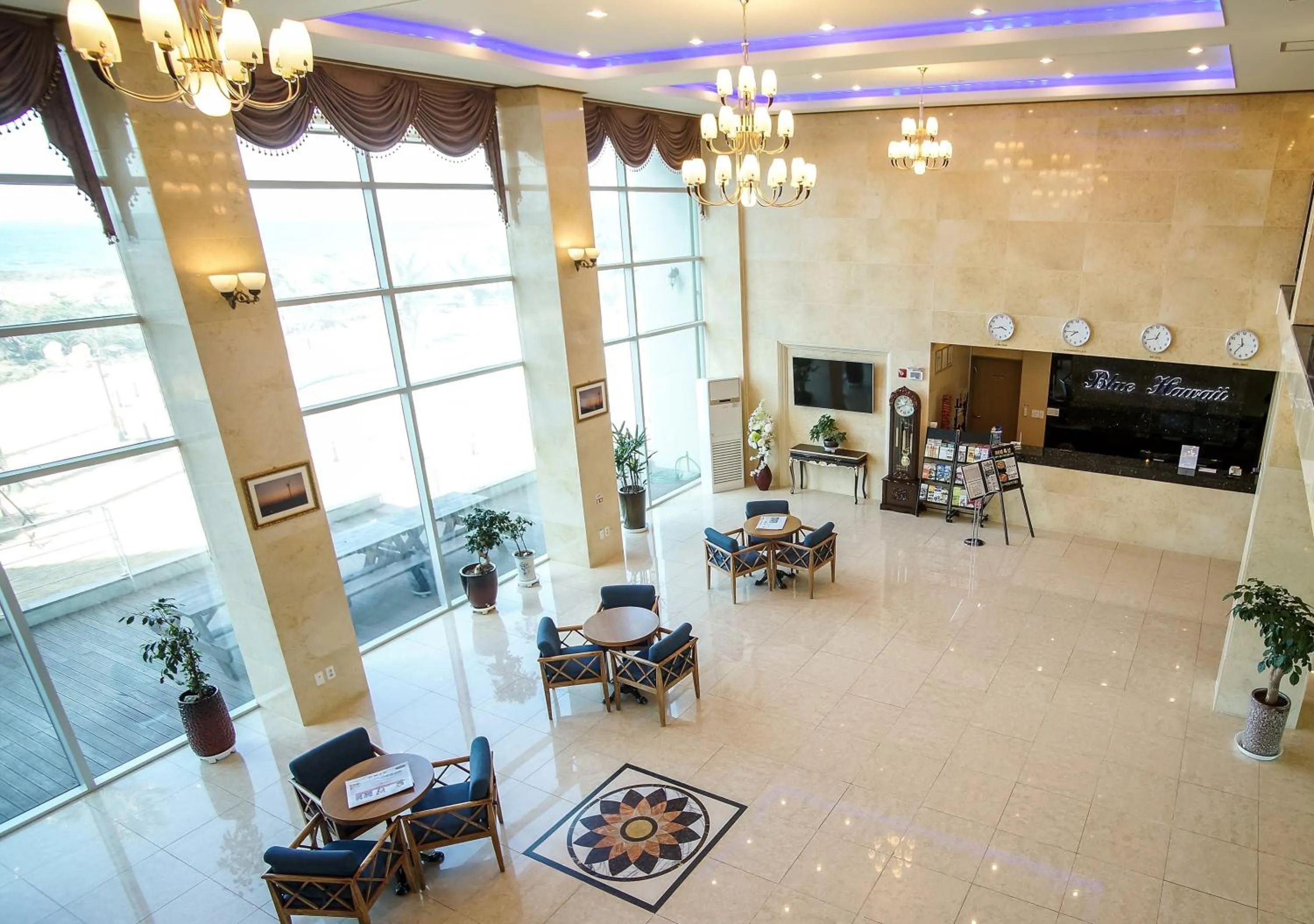 Lobby or reception, Lobby/Reception in Blue Hawaii Resort