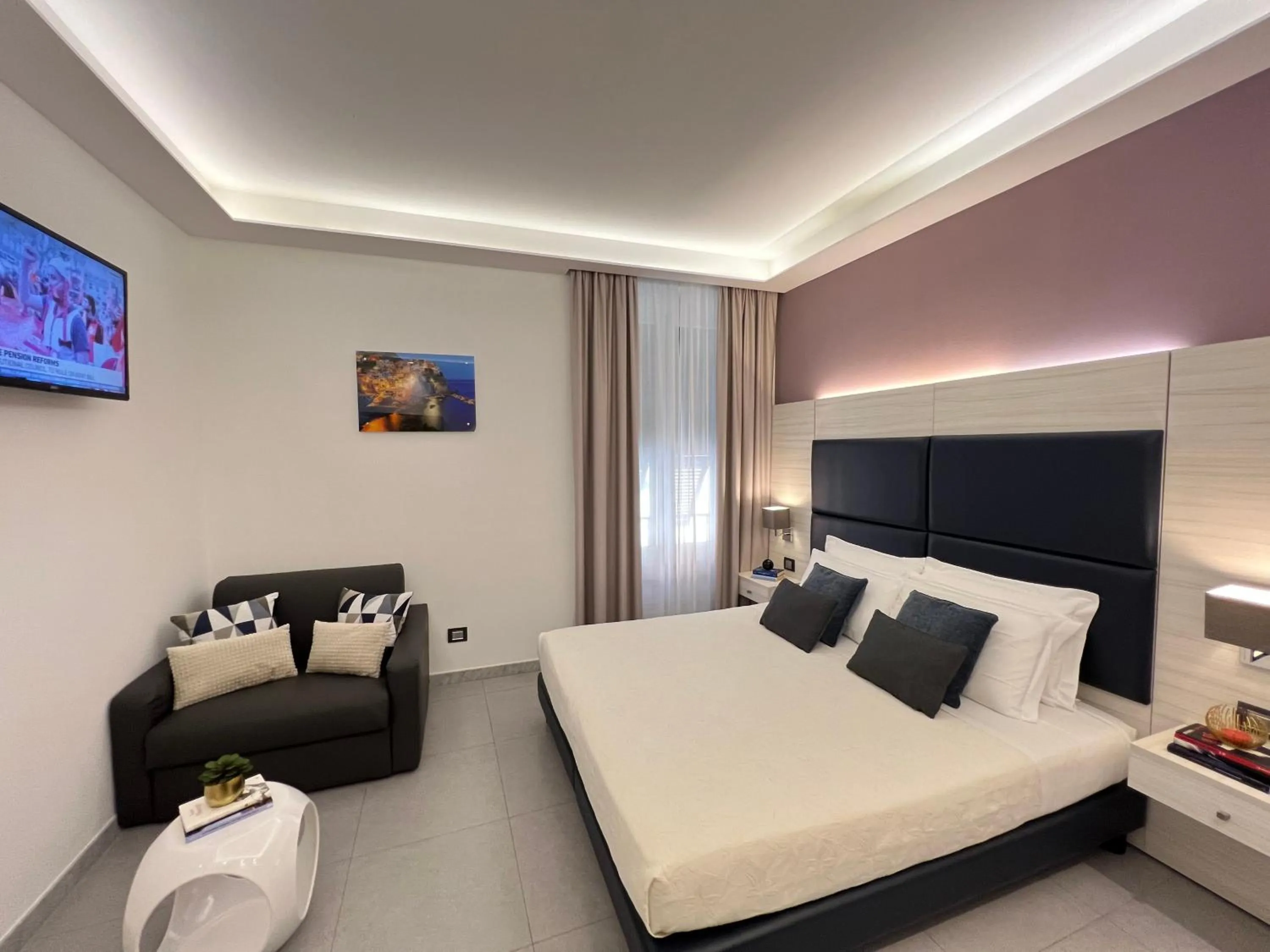 Bedroom, Bed in Cinqueterre Behind