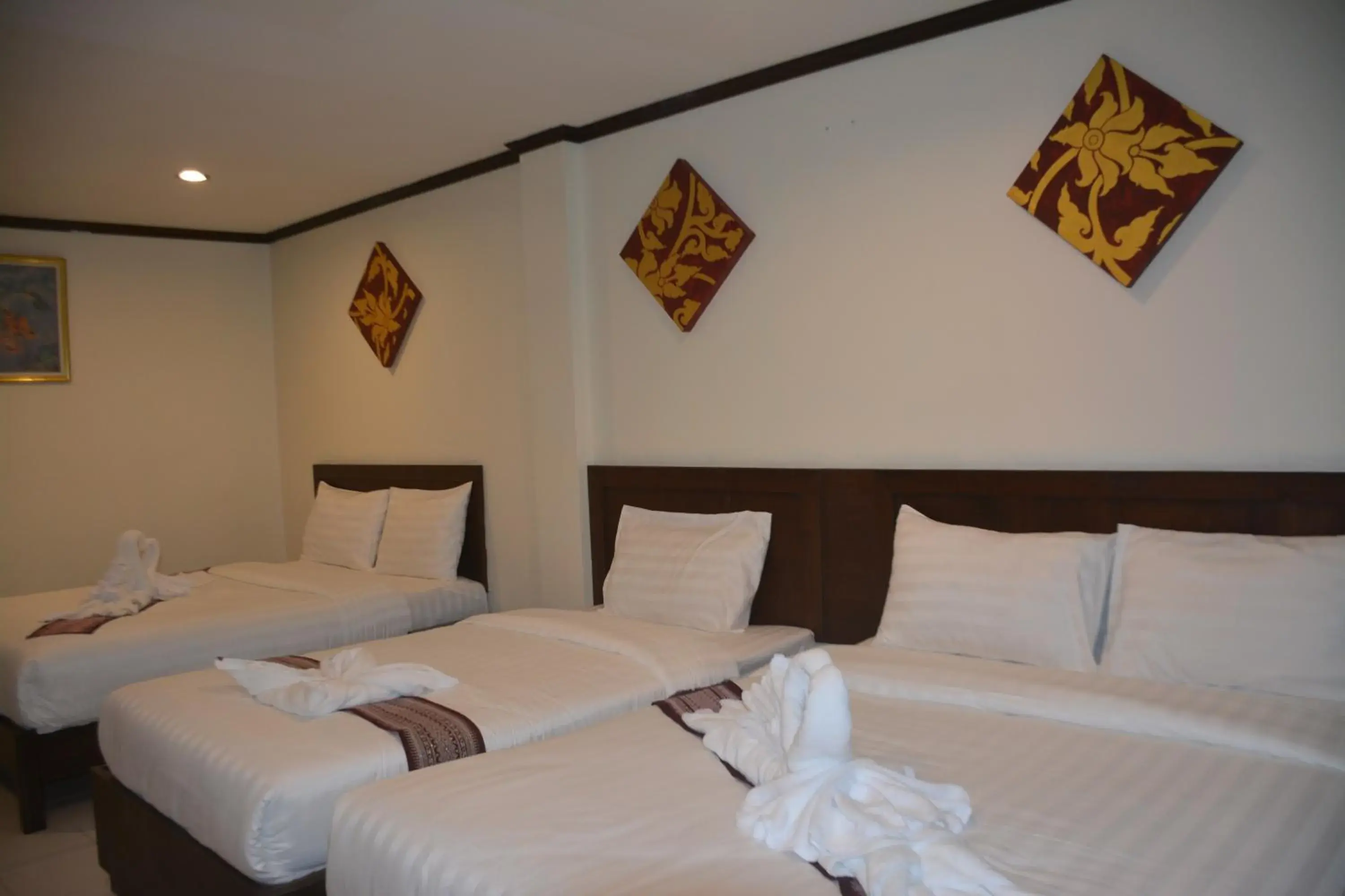 Bed in Patong Moon Inn Residence Bed in Patong Moon Inn Residence