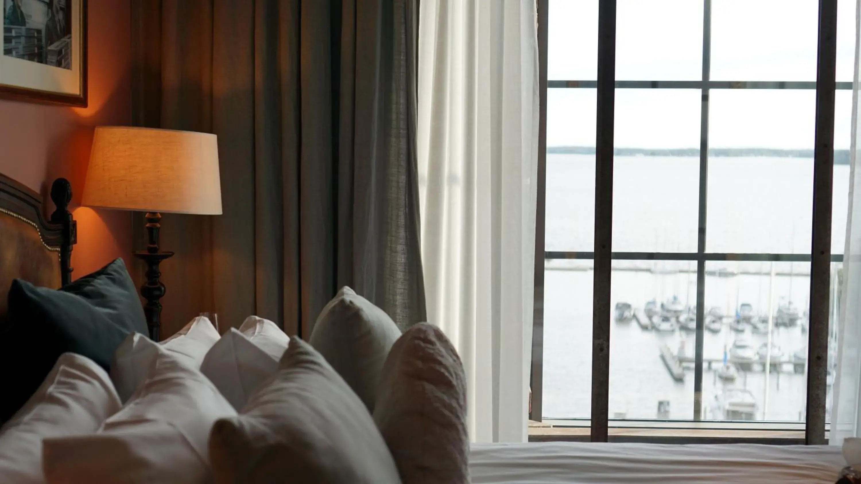 Standard Double Room with Lake View in Steam Hotel Standard Double Room with Lake View in Steam Hotel