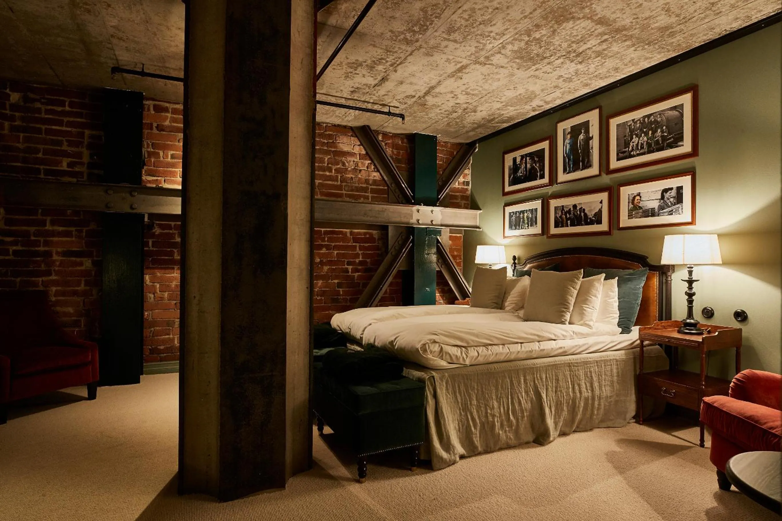 Bed in Steam Hotel