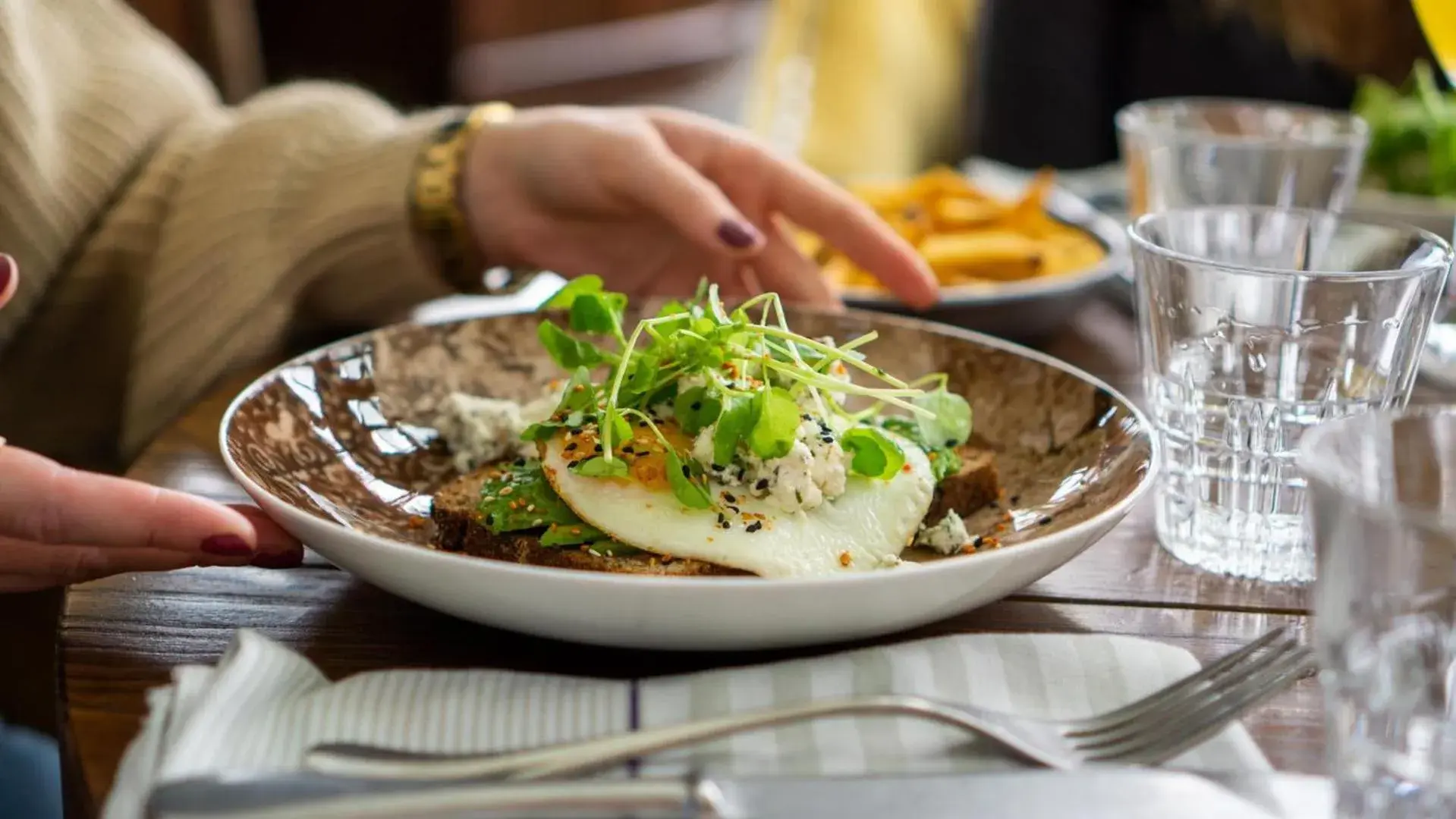 Restaurant/places to eat in Steam Hotel Restaurant/places to eat in Steam Hotel