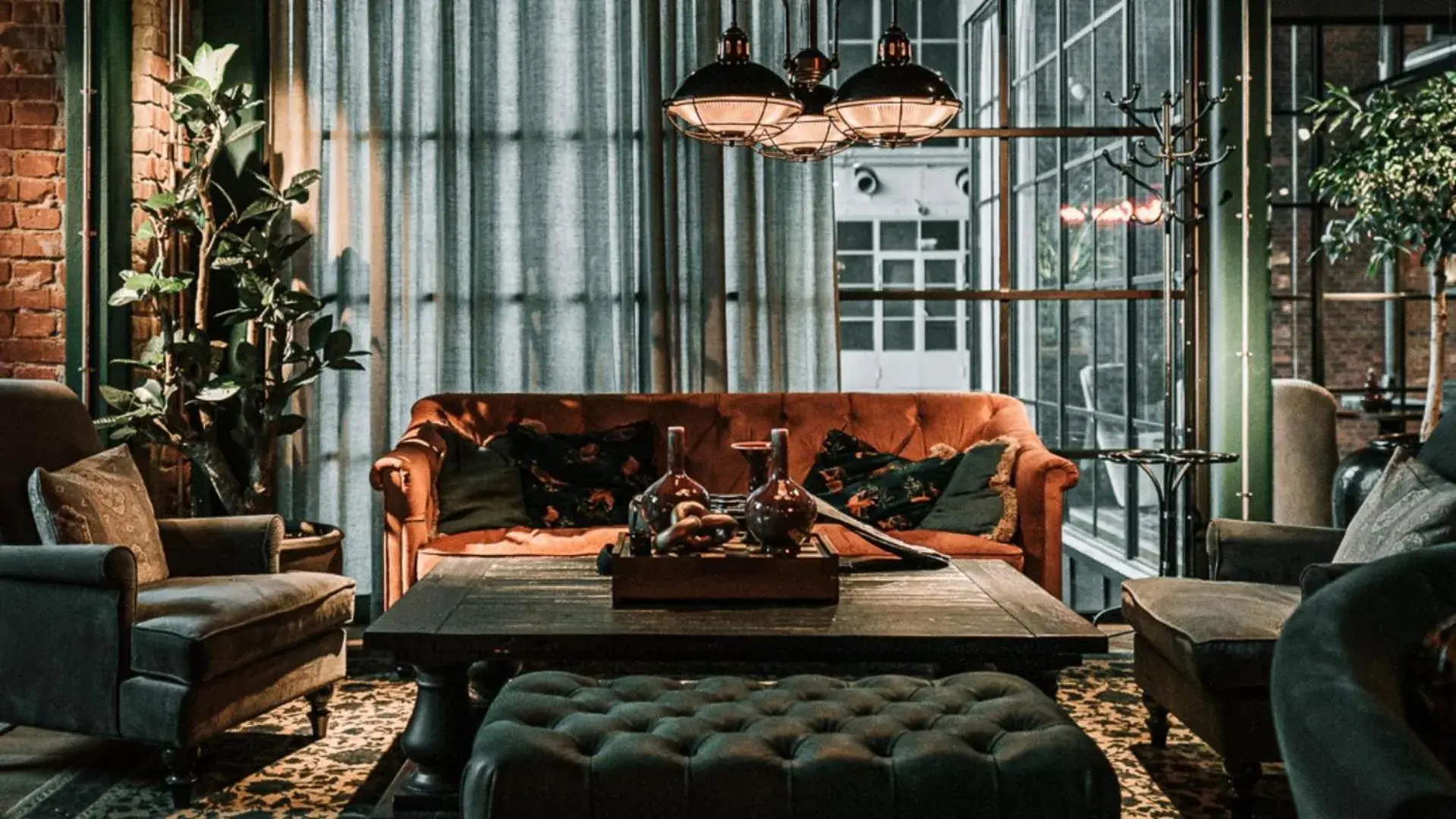 Lounge or bar in Steam Hotel Lounge or bar in Steam Hotel