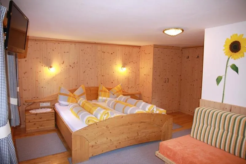 Photo of the whole room, Bed in Landhaus Hubert Fiegl