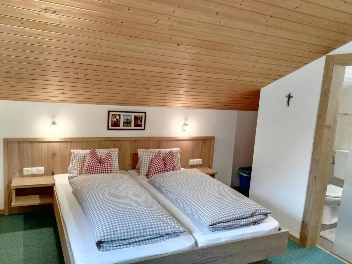 Photo of the whole room, Bed in Landhaus Hubert Fiegl
