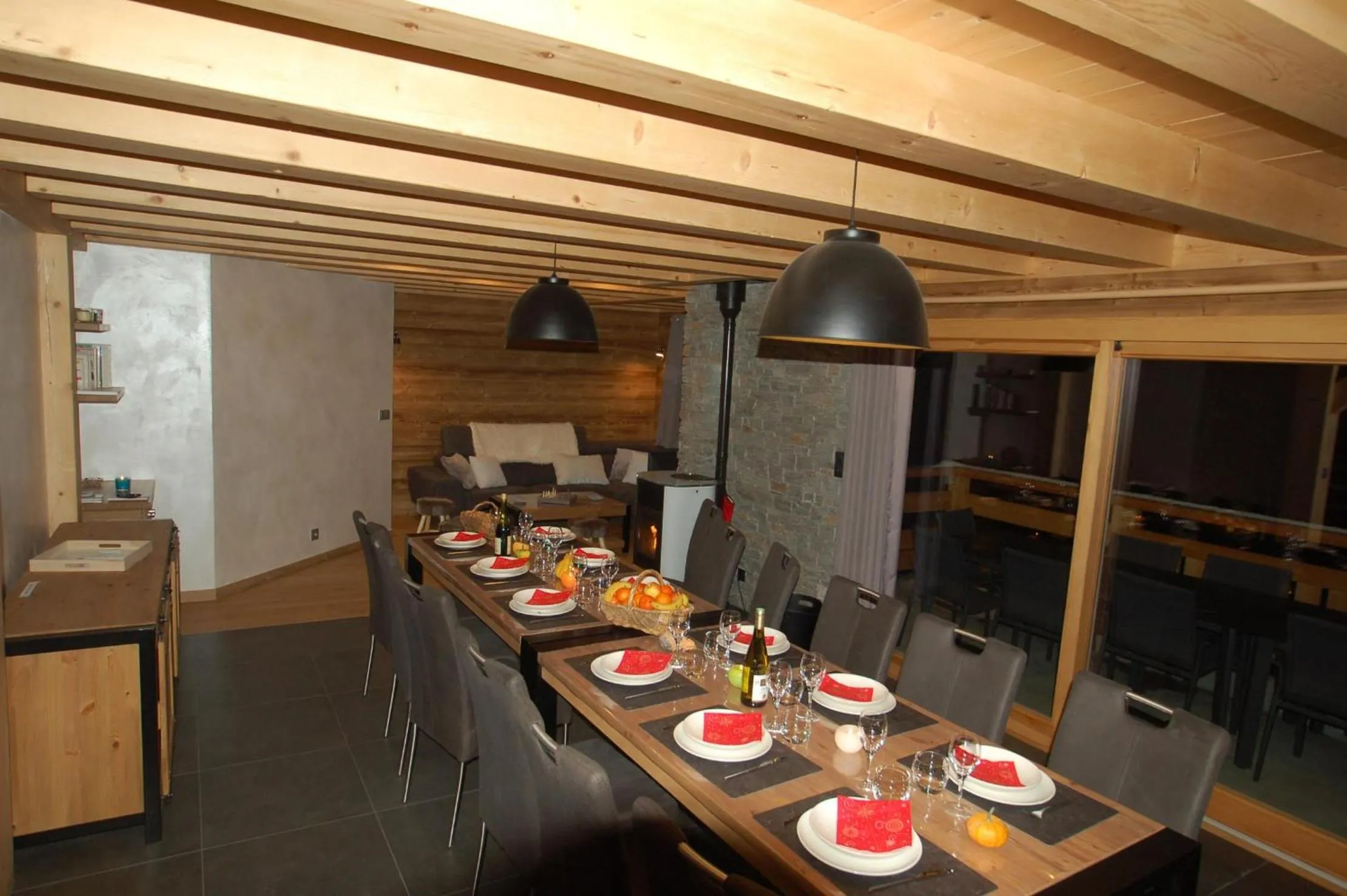 Dining area in Chalet Soleya