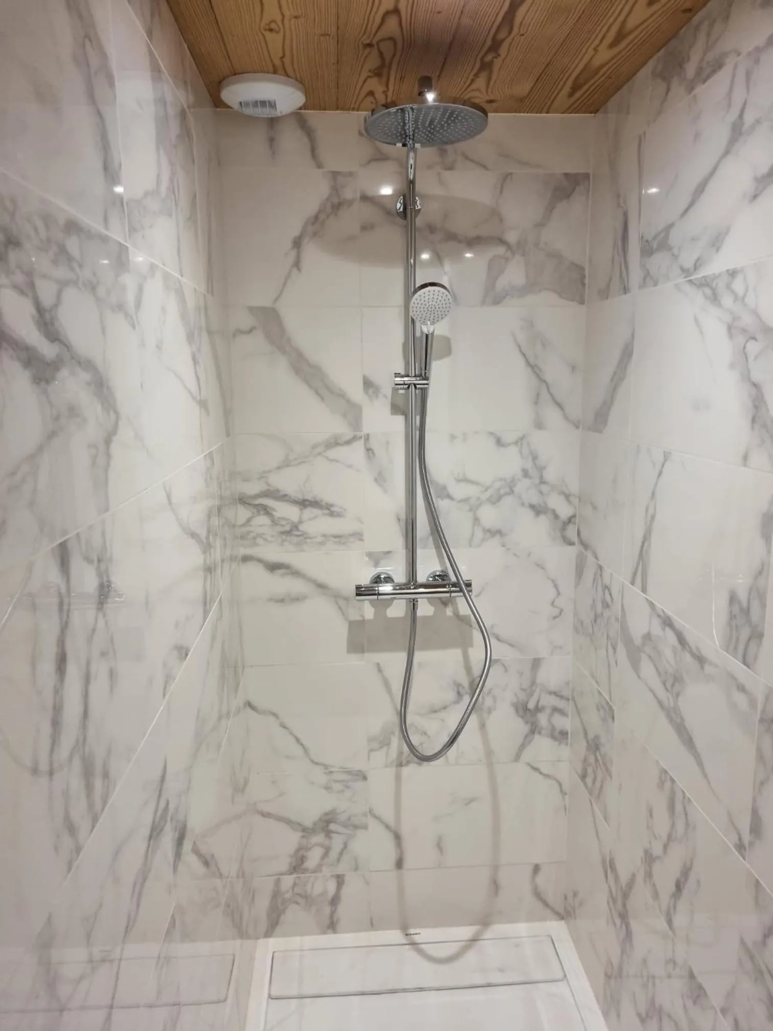 Shower in Chalet Soleya