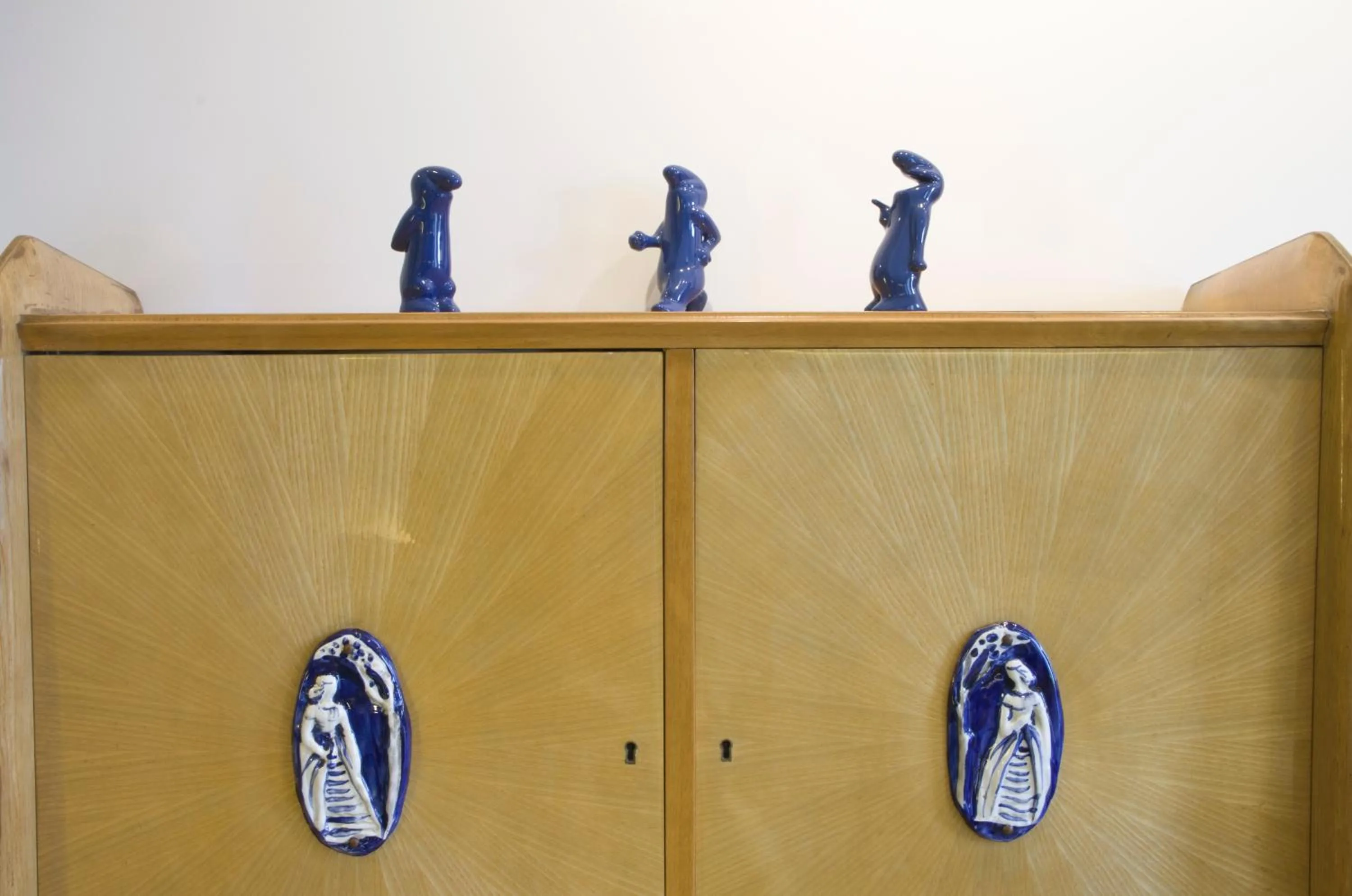 Communal lounge/ TV room in Limen Matera Guesthouse