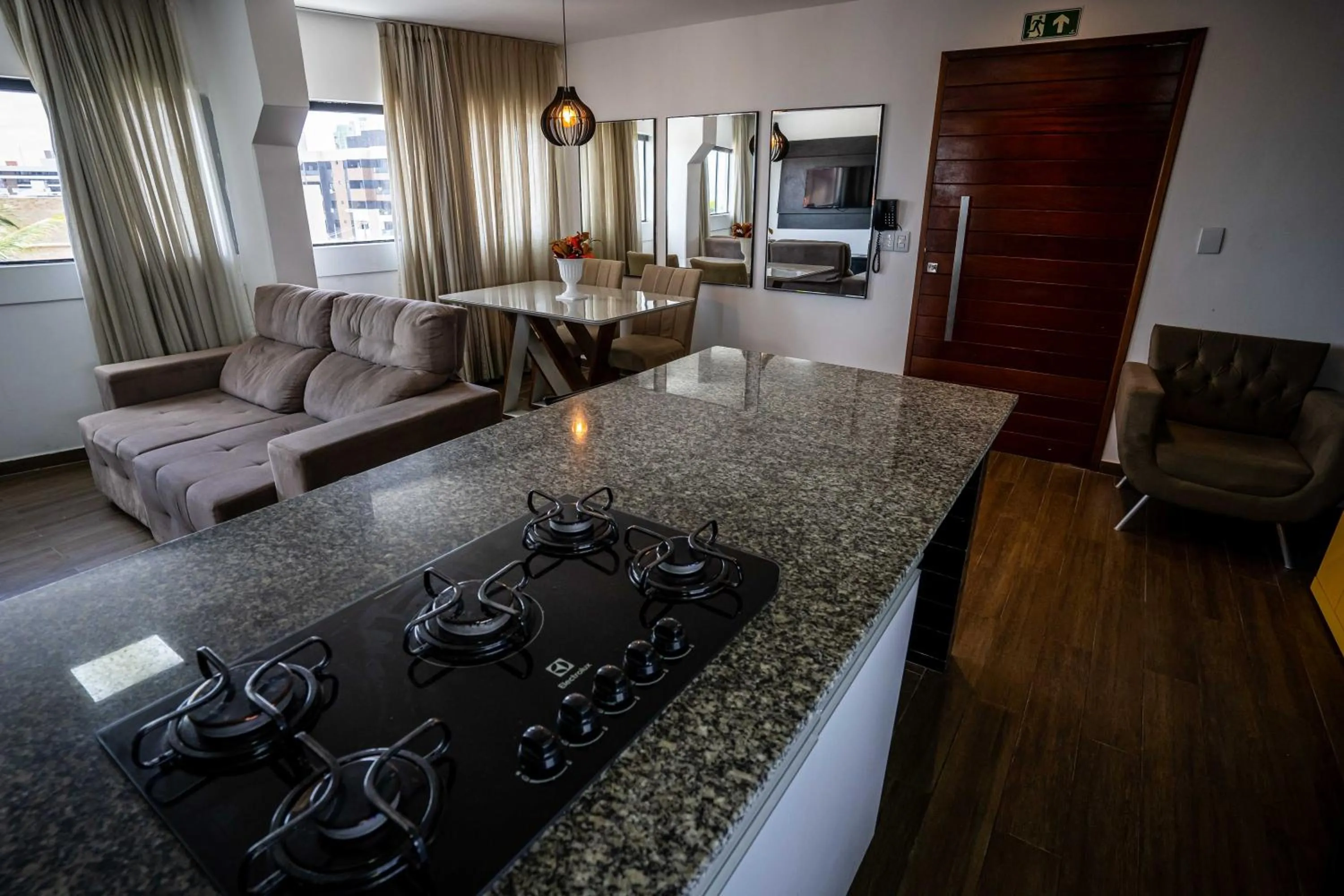 Kitchen or kitchenette in Bessa Golden Flats