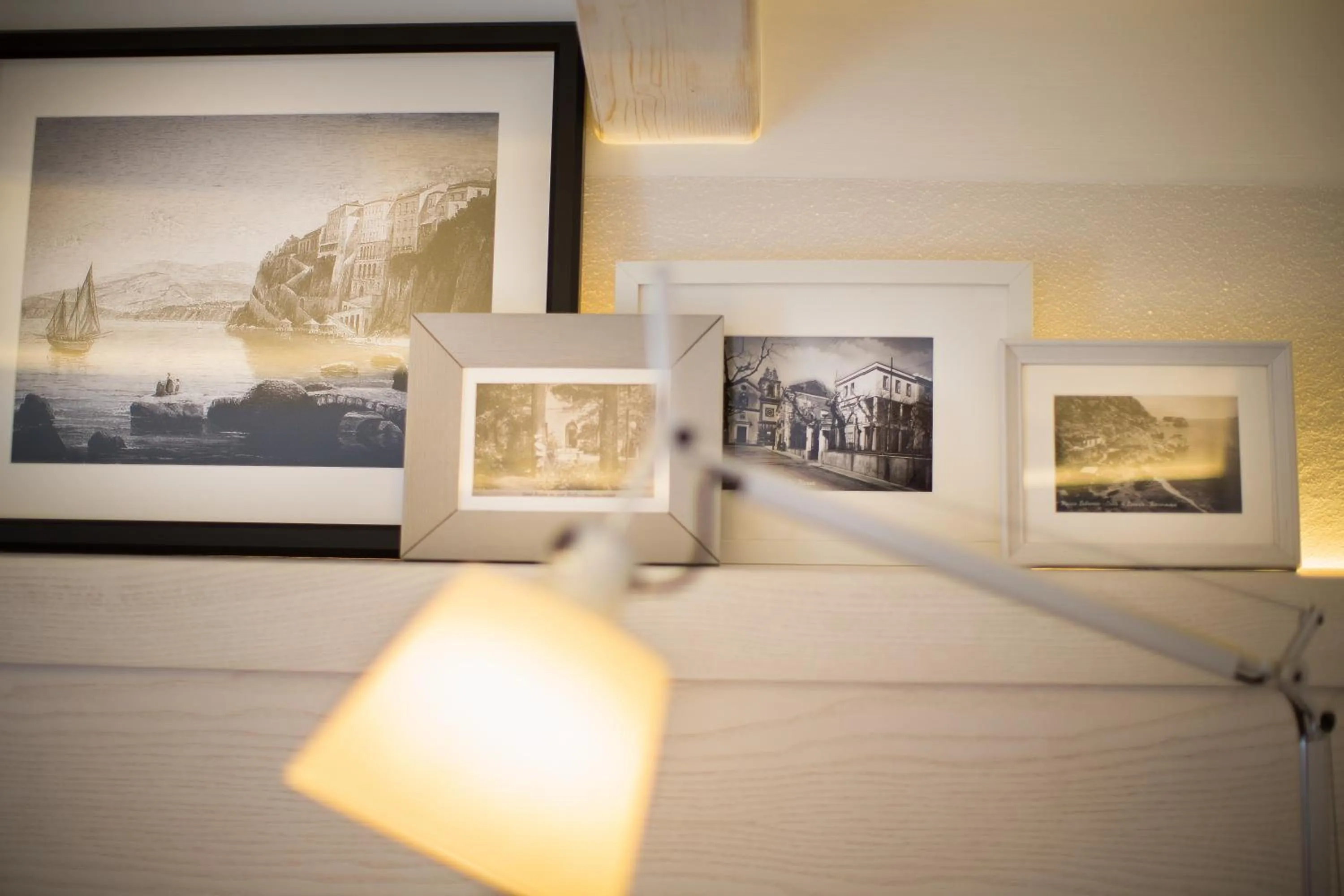 Decorative detail in MelRose Relais