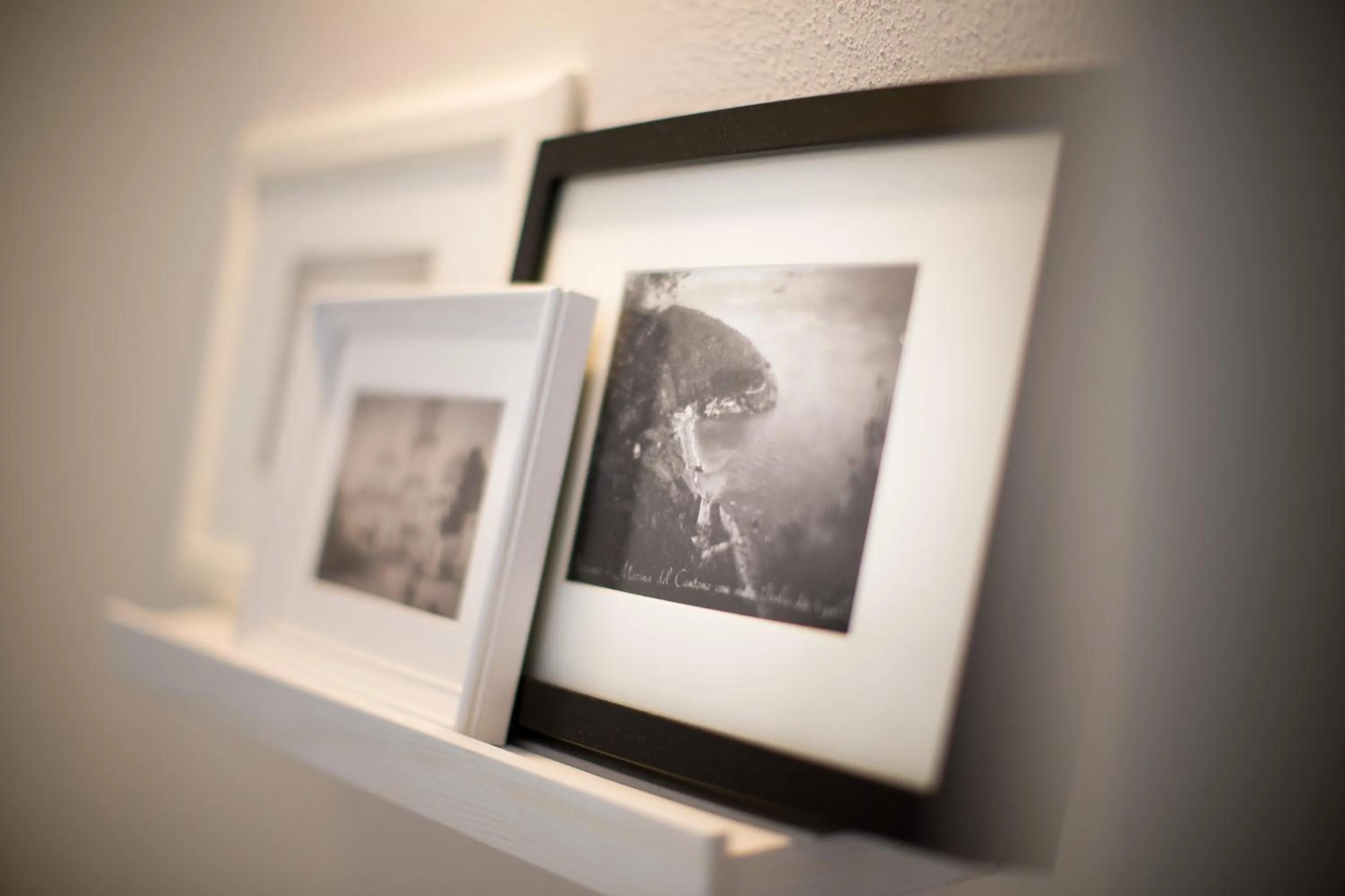 Decorative detail in MelRose Relais