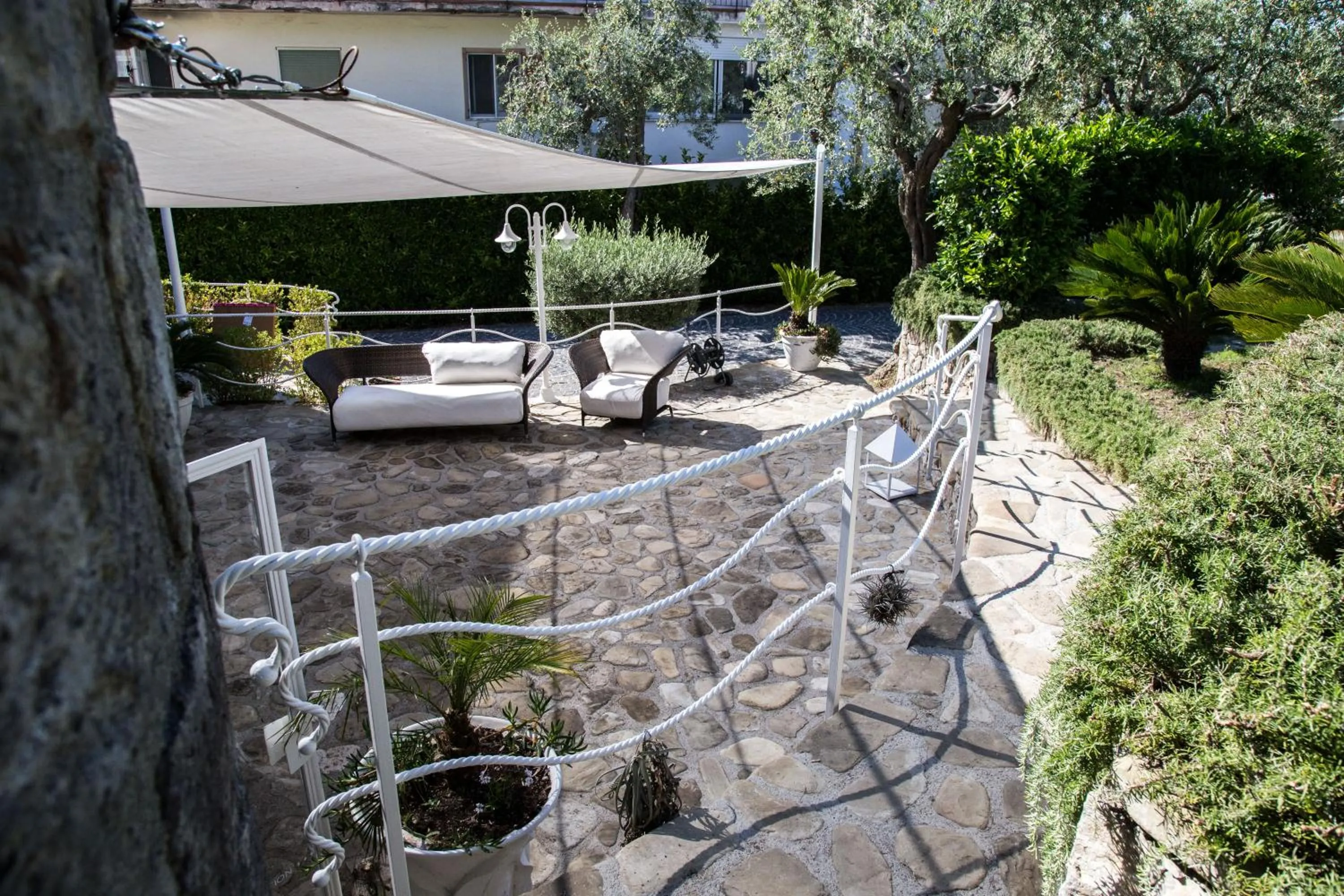 Patio in MelRose Relais