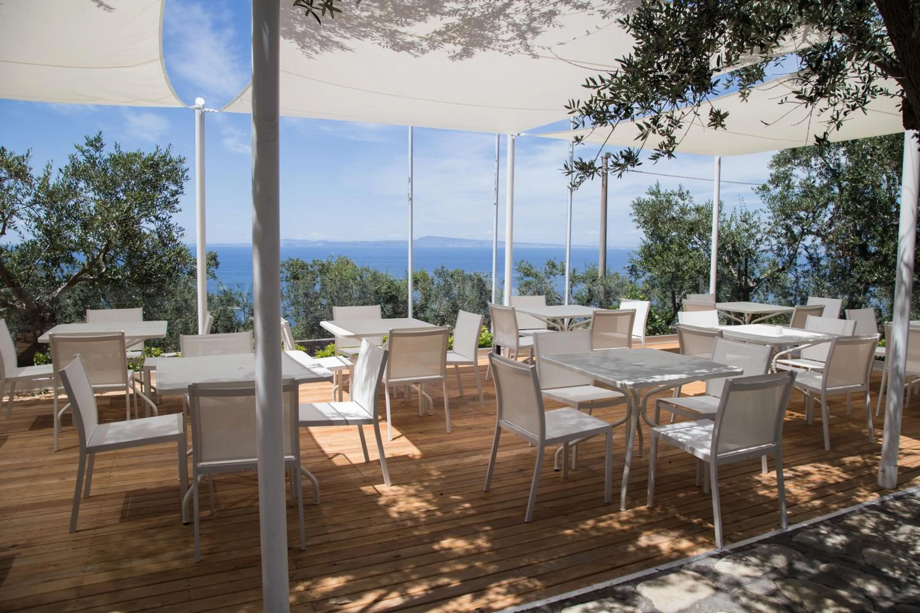 Restaurant/places to eat in MelRose Relais