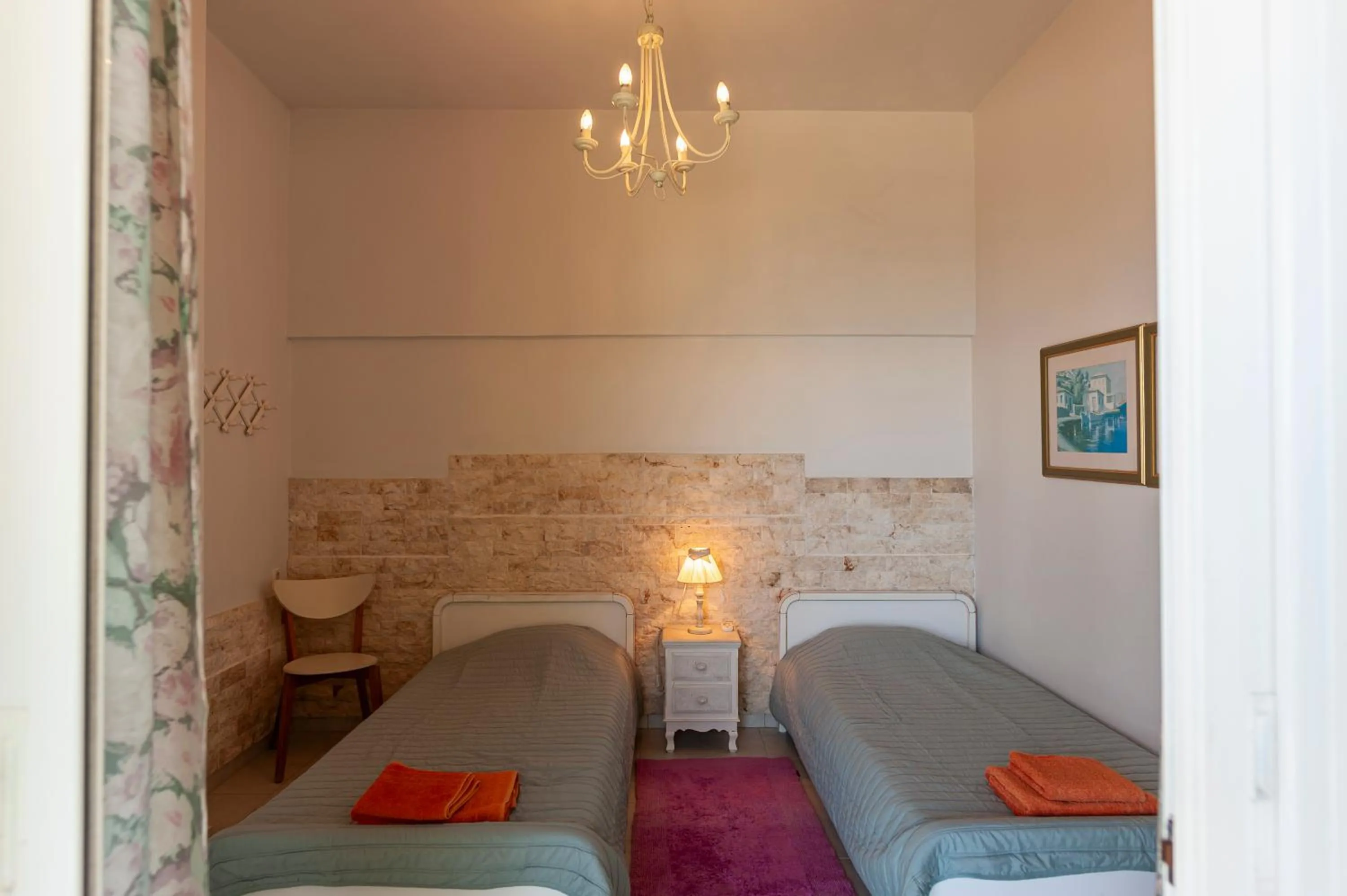 Bed in Anna Apartments Boukari