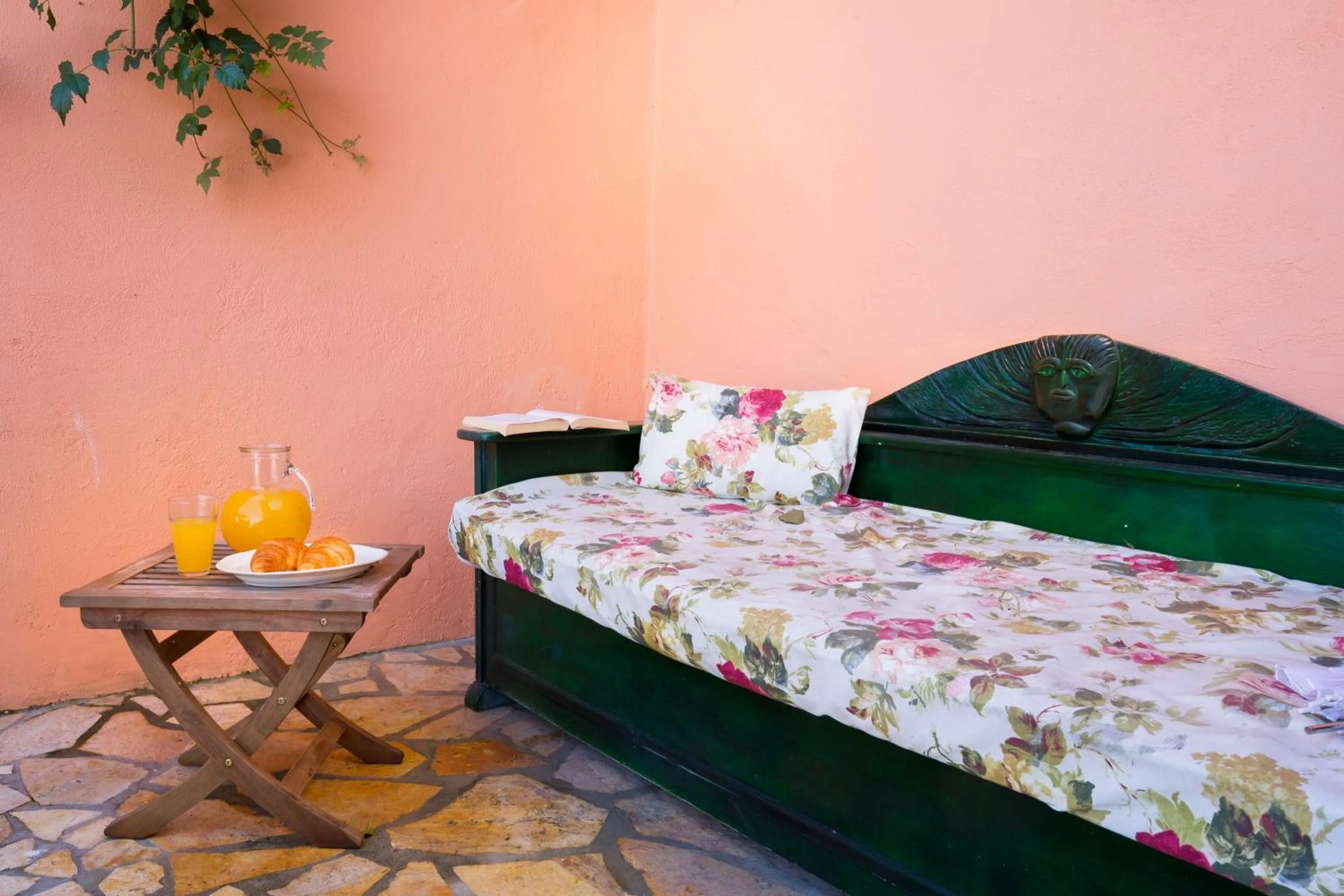 Property building, Bed in Anna Apartments Boukari