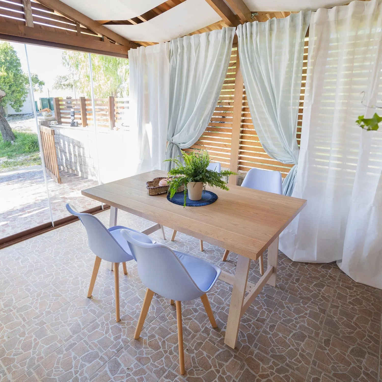 Patio in Ciriga Sicily Glamping