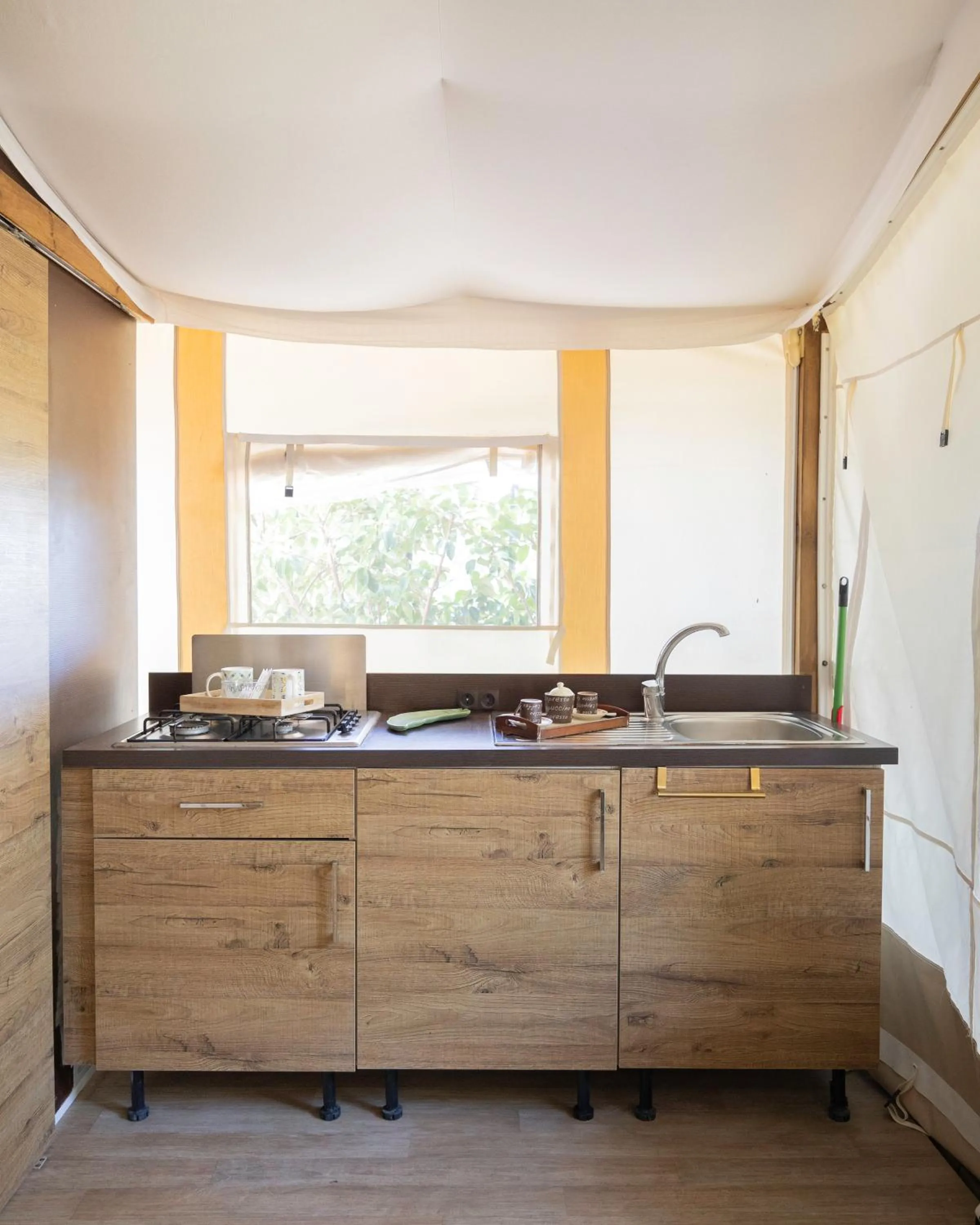 kitchen in Ciriga Sicily Glamping