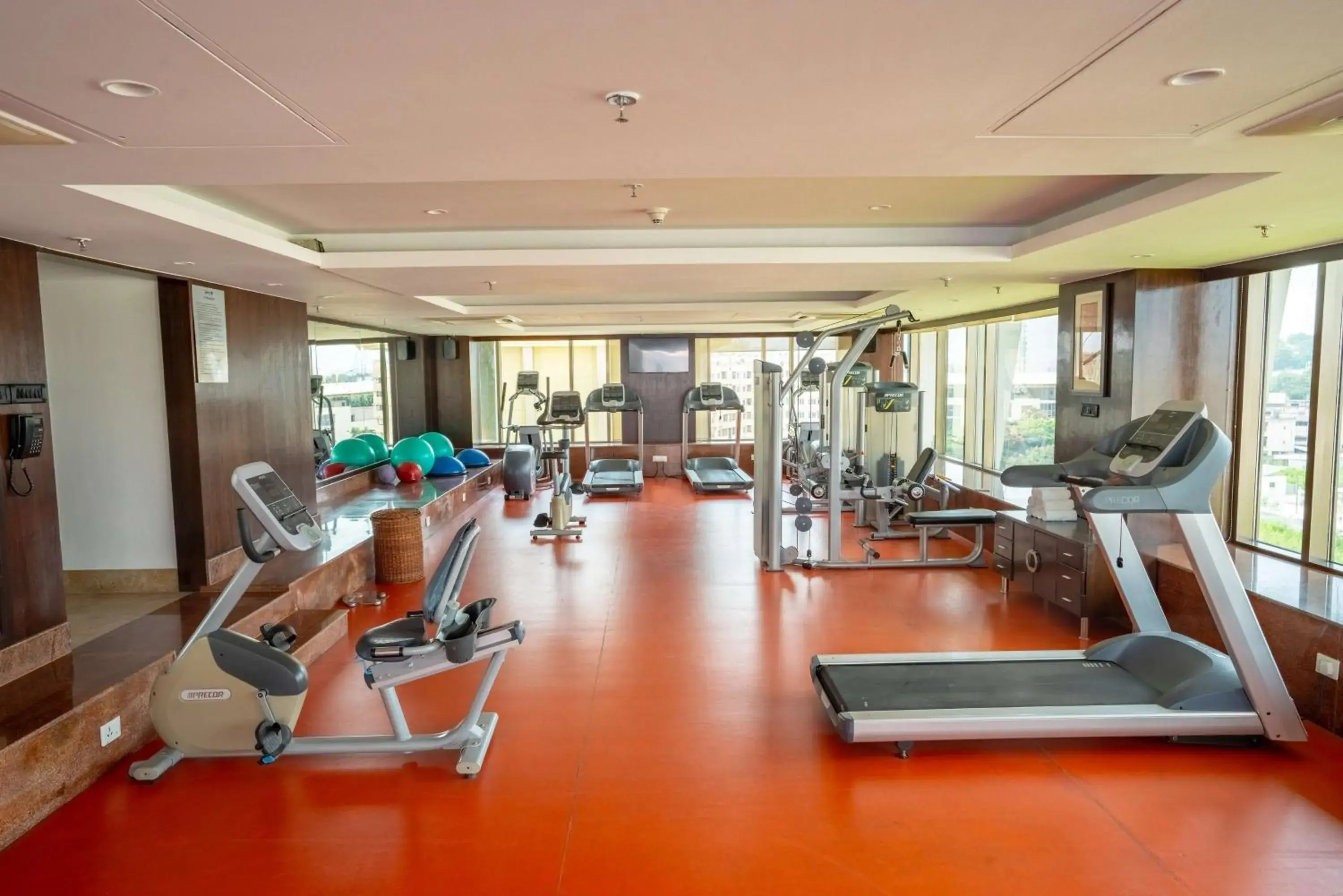 Fitness centre/facilities in Radisson Blu Pune Hinjawadi Fitness centre/facilities in Radisson Blu Pune Hinjawadi