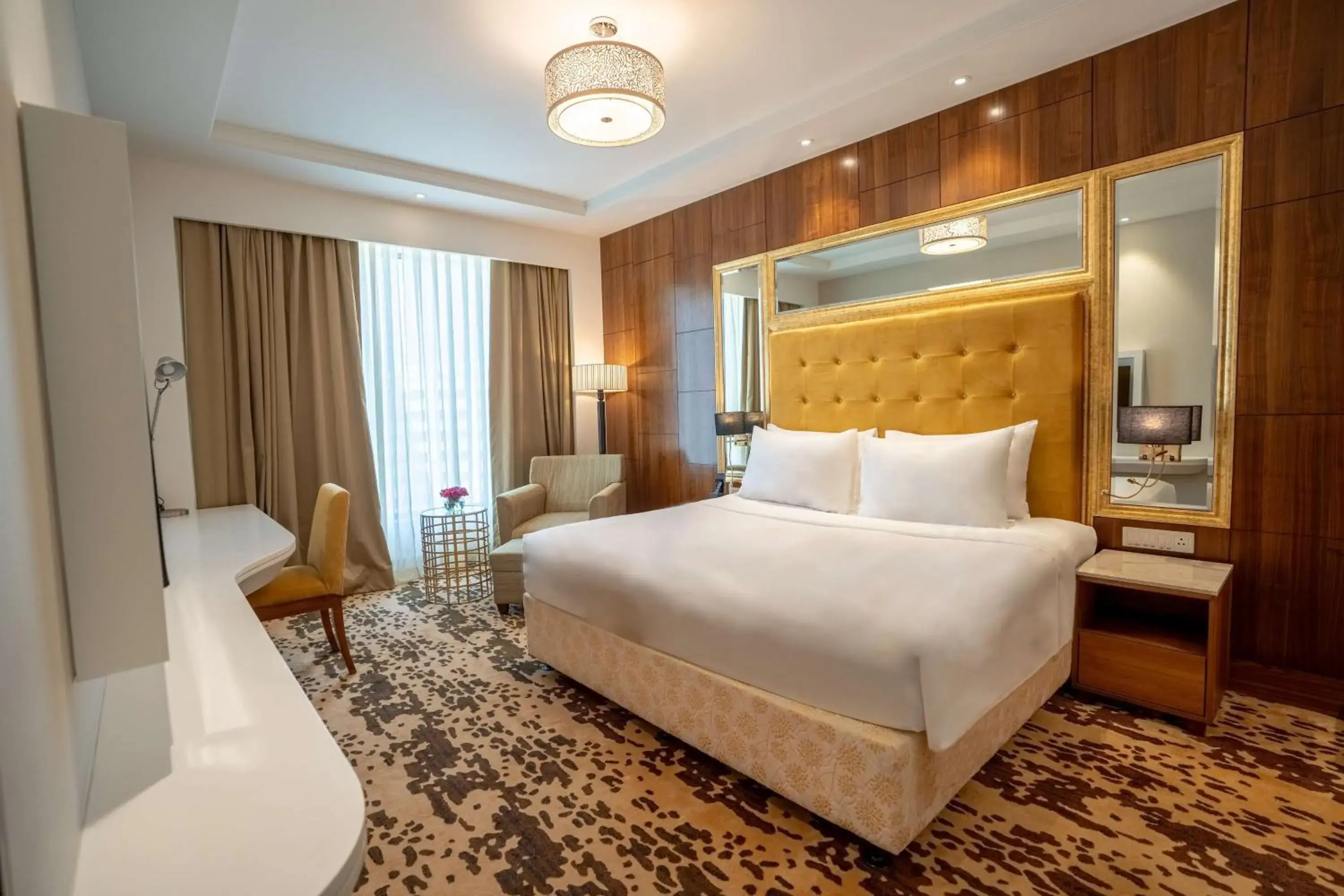 Photo of the whole room, Bed in Radisson Blu Pune Hinjawadi Photo of the whole room, Bed in Radisson Blu Pune Hinjawadi