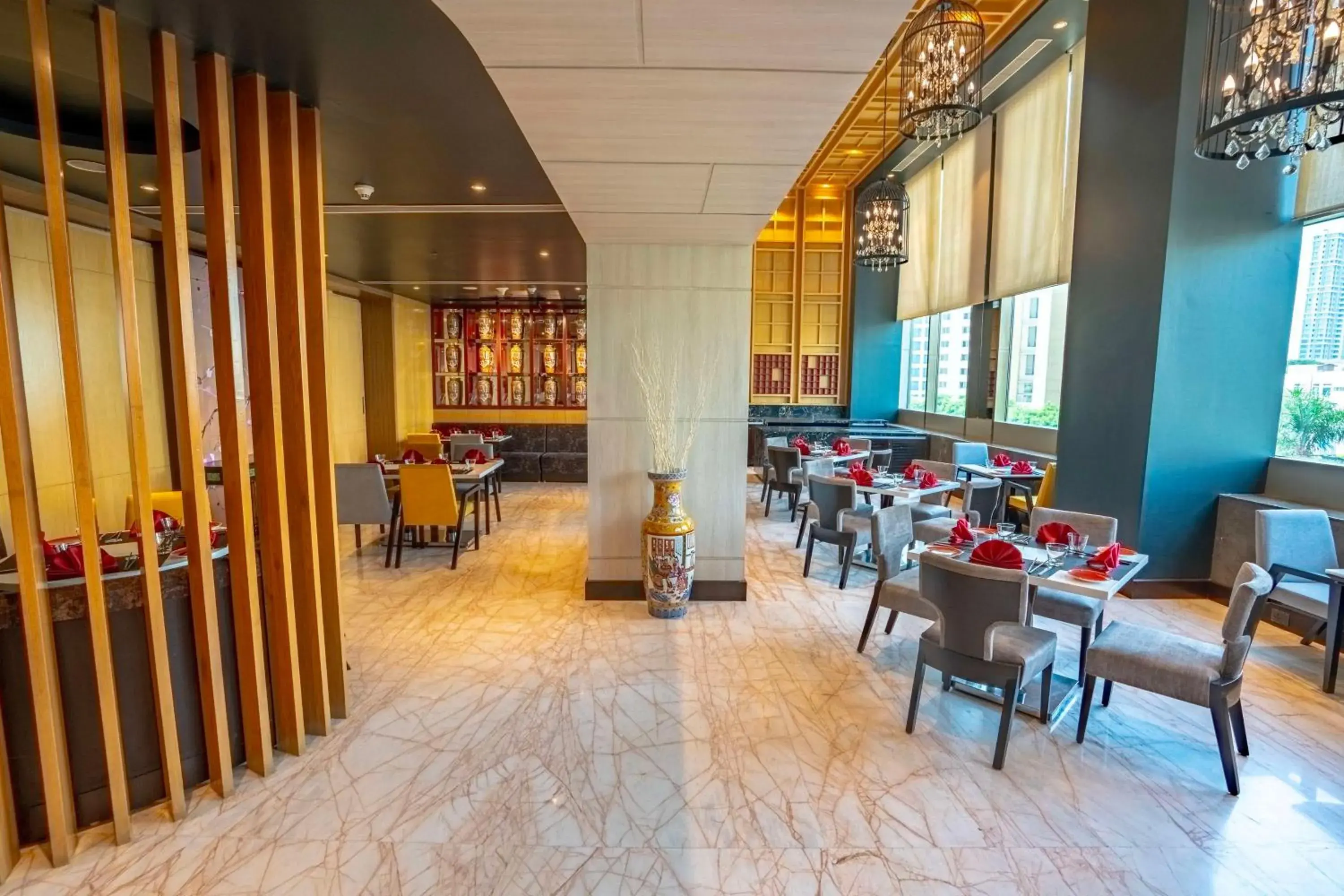 Restaurant/places to eat in Radisson Blu Pune Hinjawadi Restaurant/places to eat in Radisson Blu Pune Hinjawadi