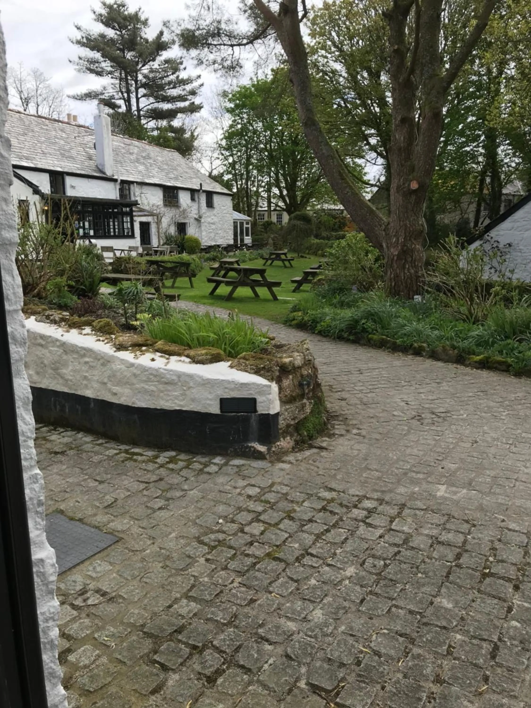 Garden in The Crown Inn