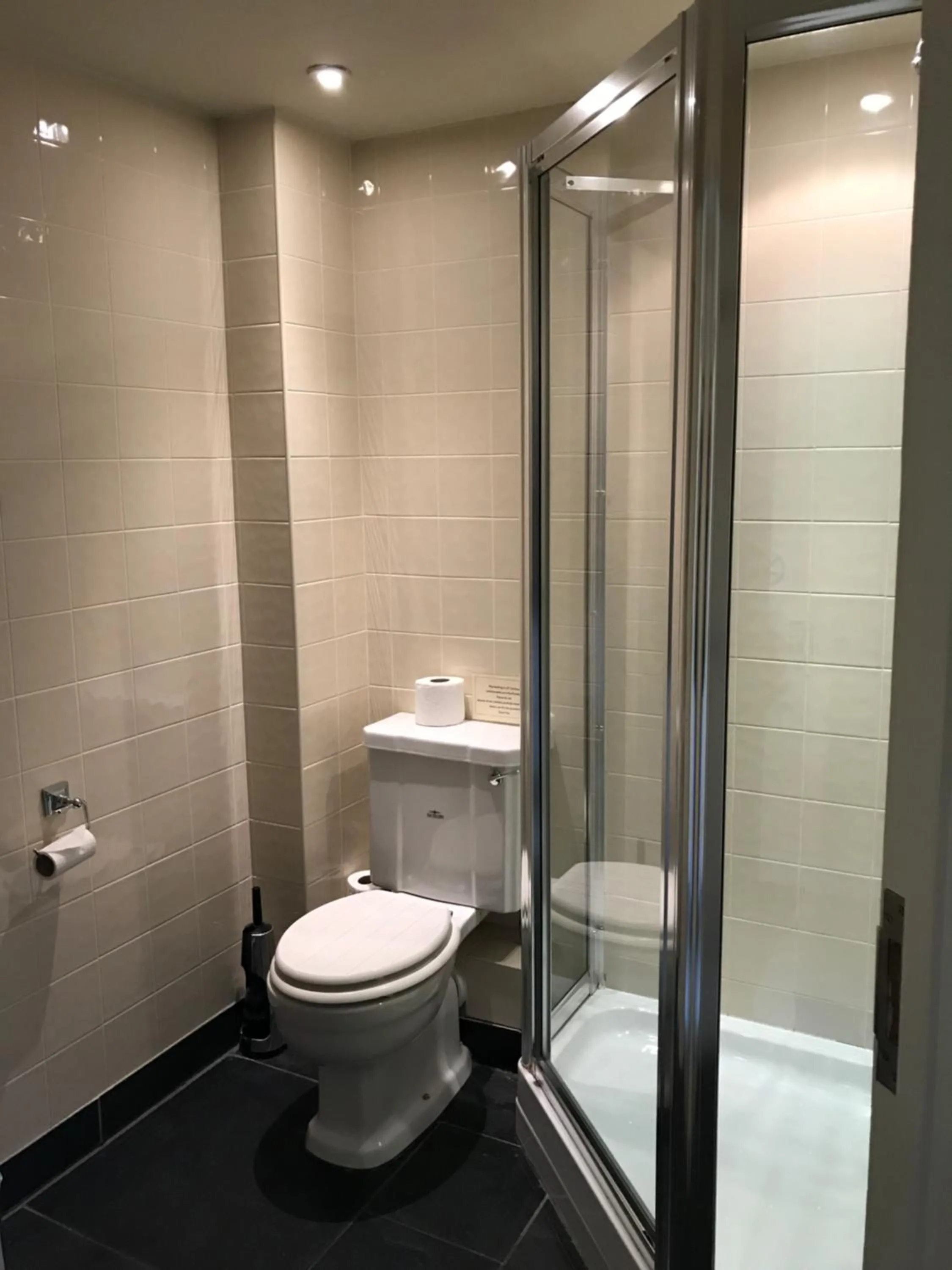 Bathroom in The Crown Inn