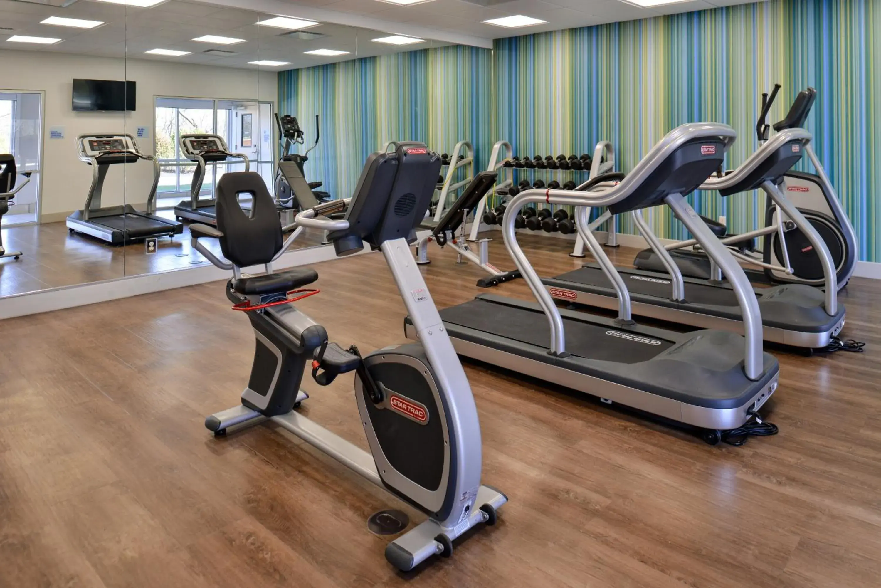 Fitness centre/facilities in Holiday Inn Express & Suites - Brighton South - US 23 by IHG Fitness centre/facilities in Holiday Inn Express & Suites - Brighton South - US 23 by IHG