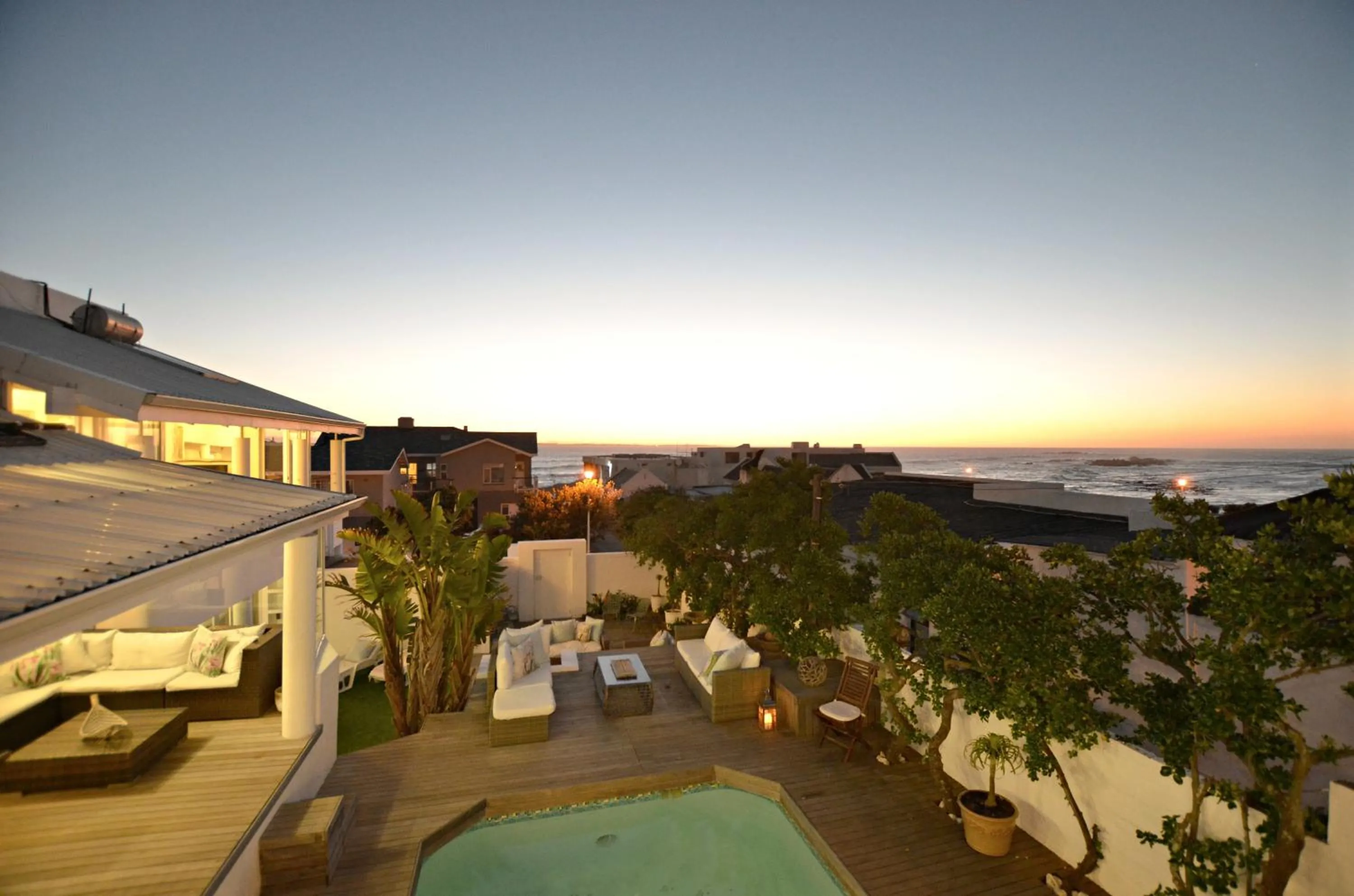 White Waves Beach House