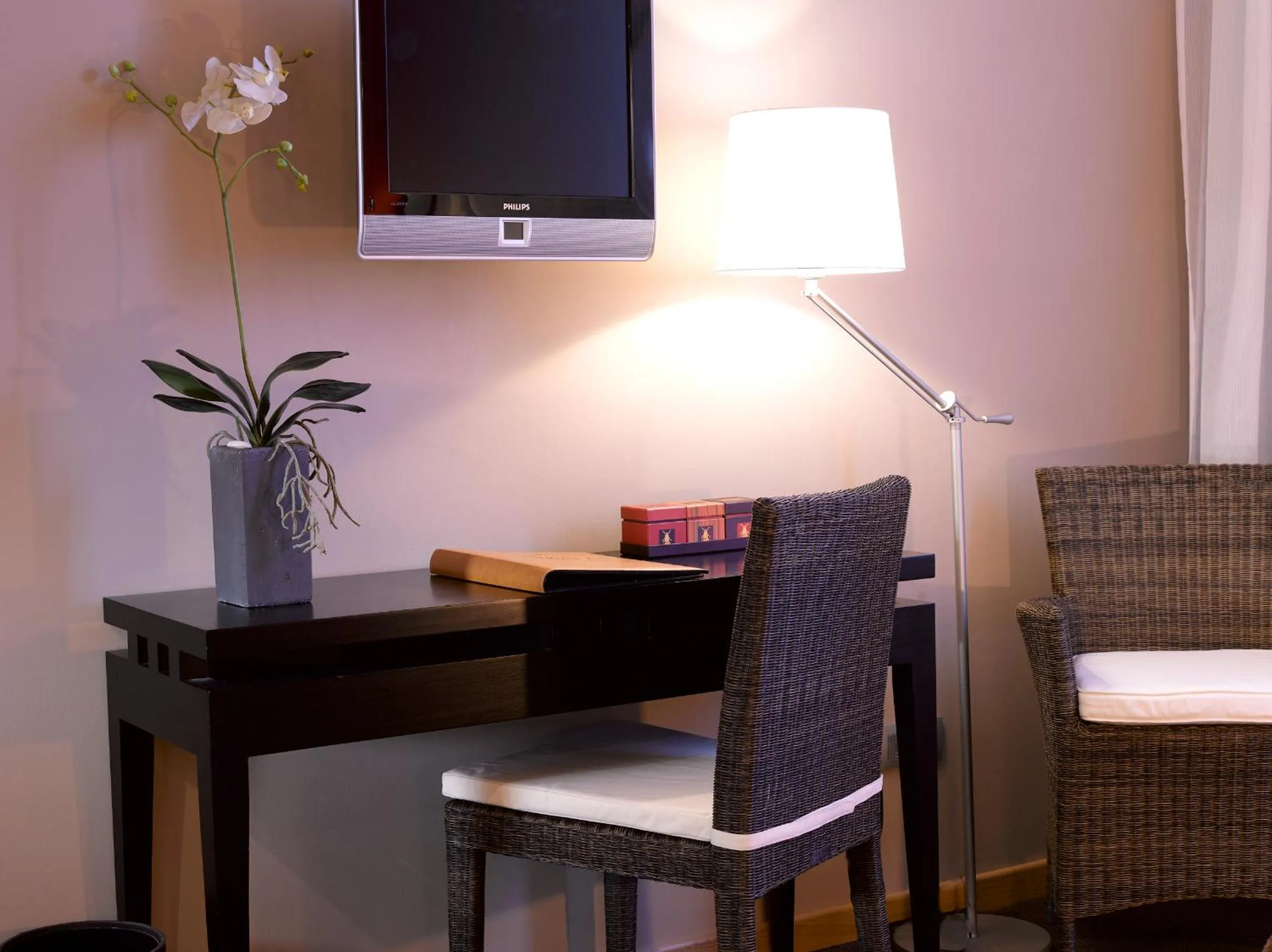 Seating area, TV/Entertainment Center in Martin's Waterloo