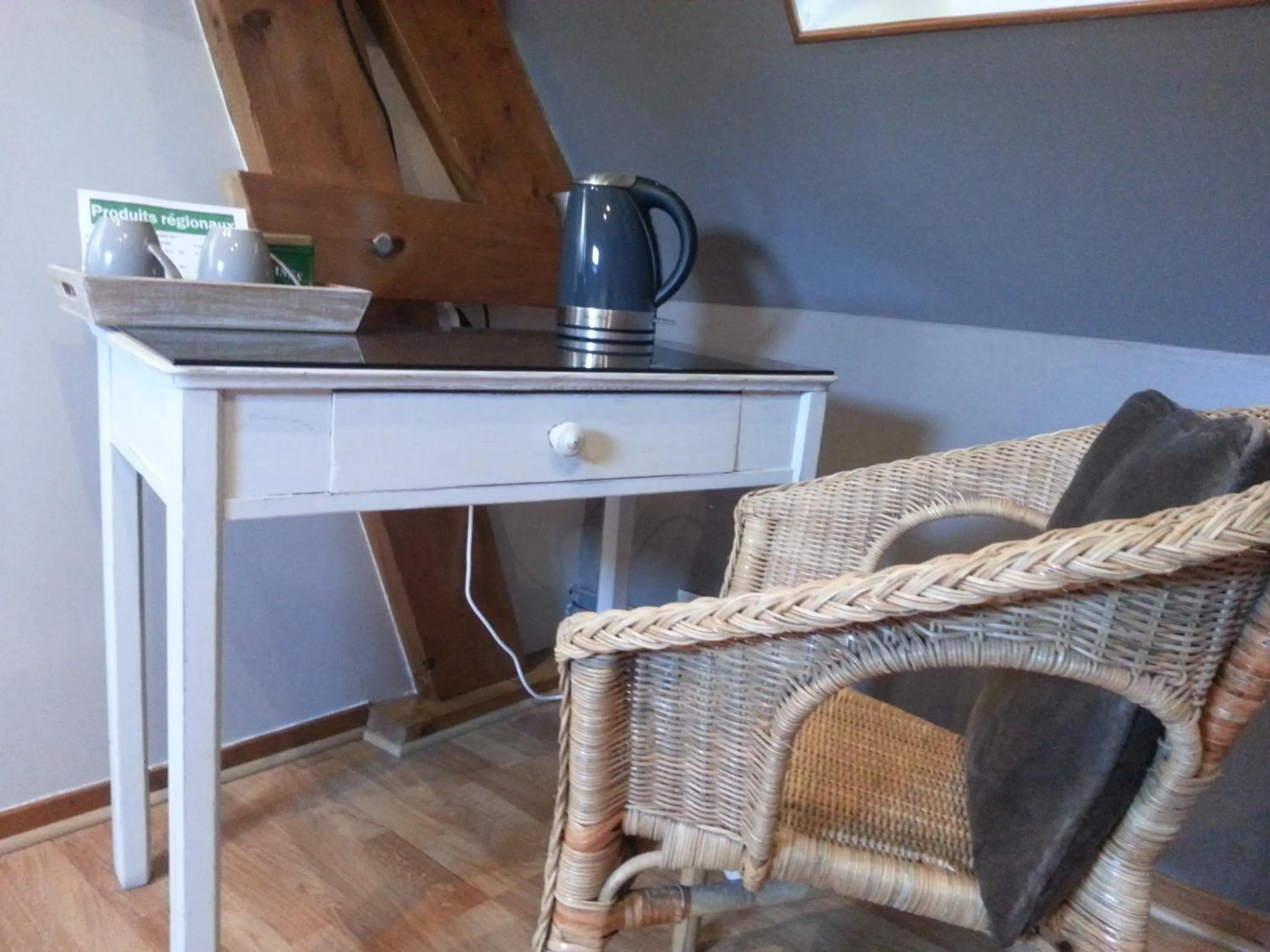 Coffee/tea facilities in Chambre Du Panorama