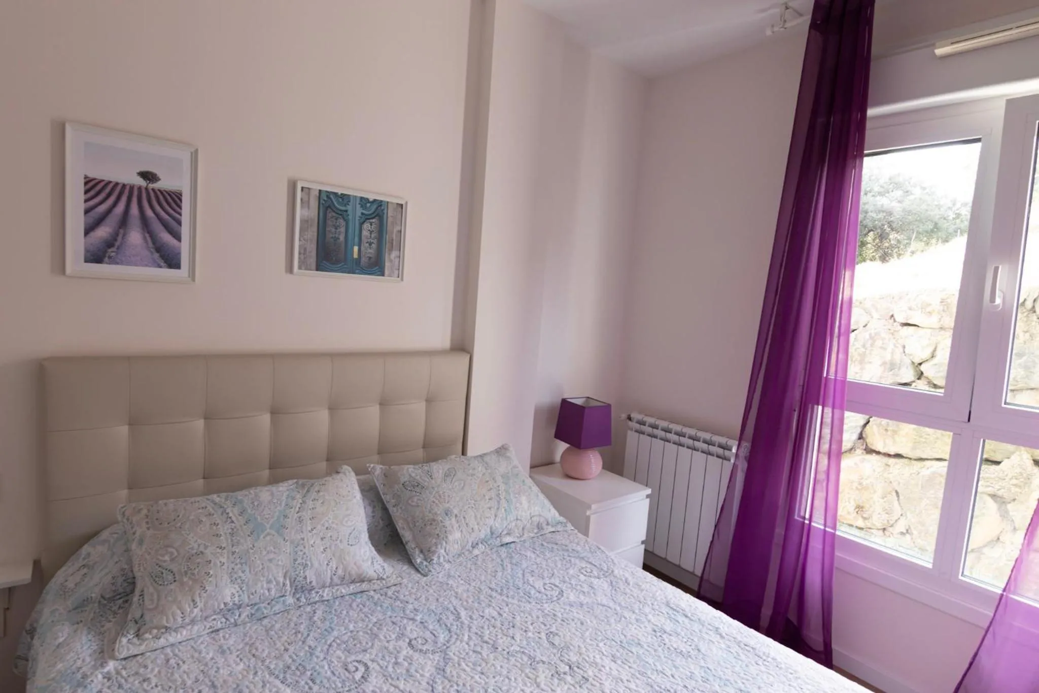 Bed in Telmo's Home con PARKING -Sirimiri Apartments-