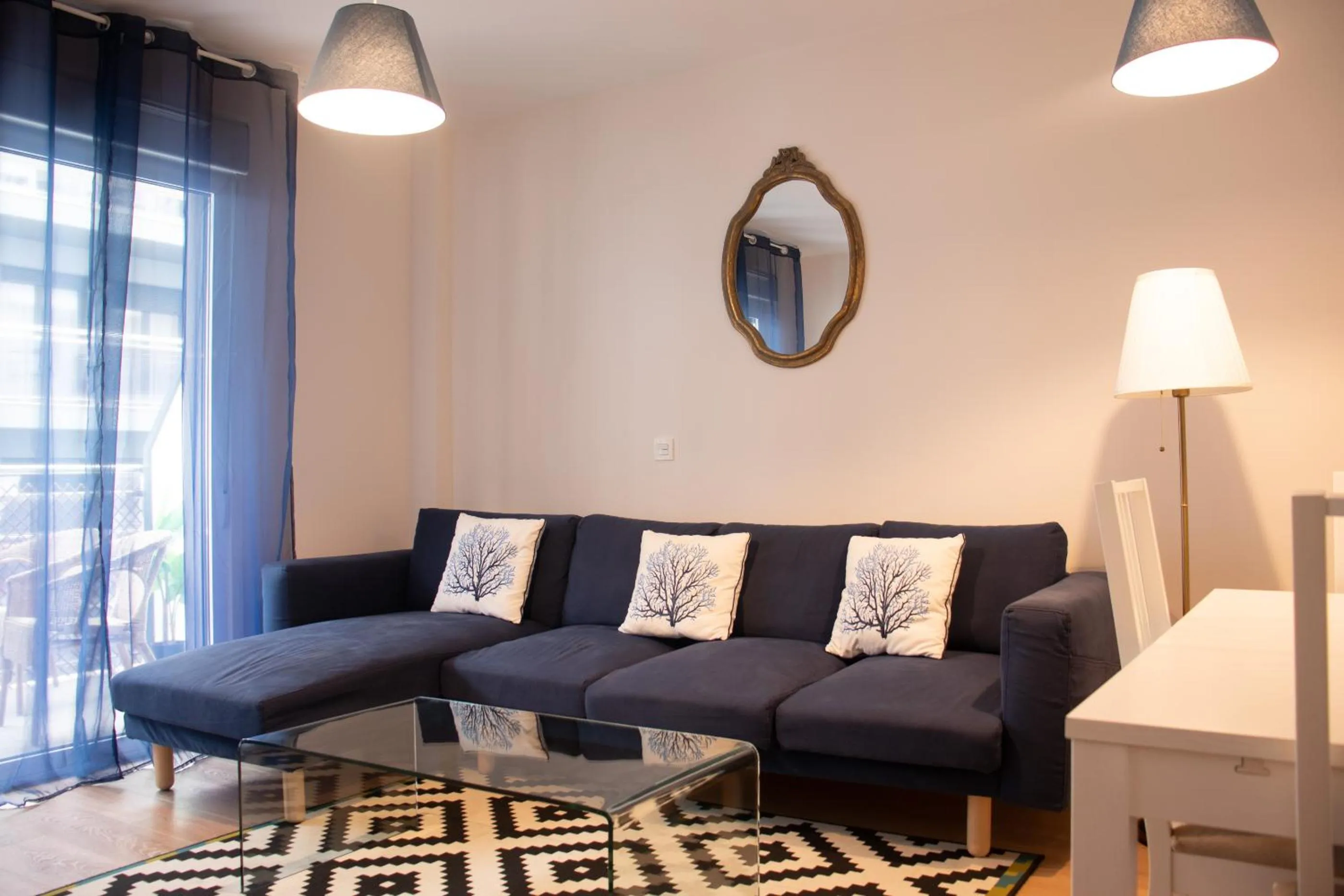Telmo's Home con PARKING -Sirimiri Apartments-