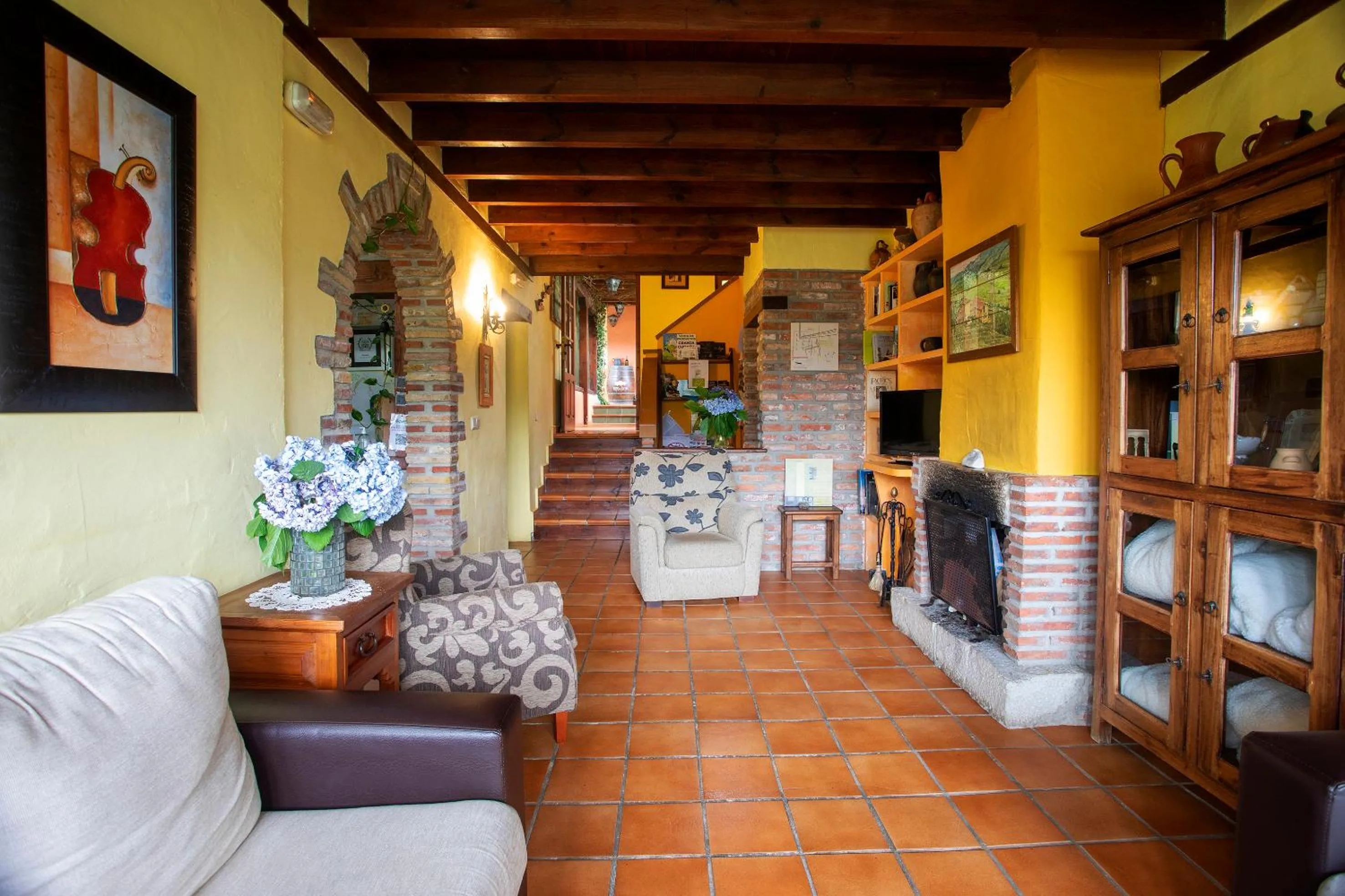 Living room in Hotel Rural Valleoscuru