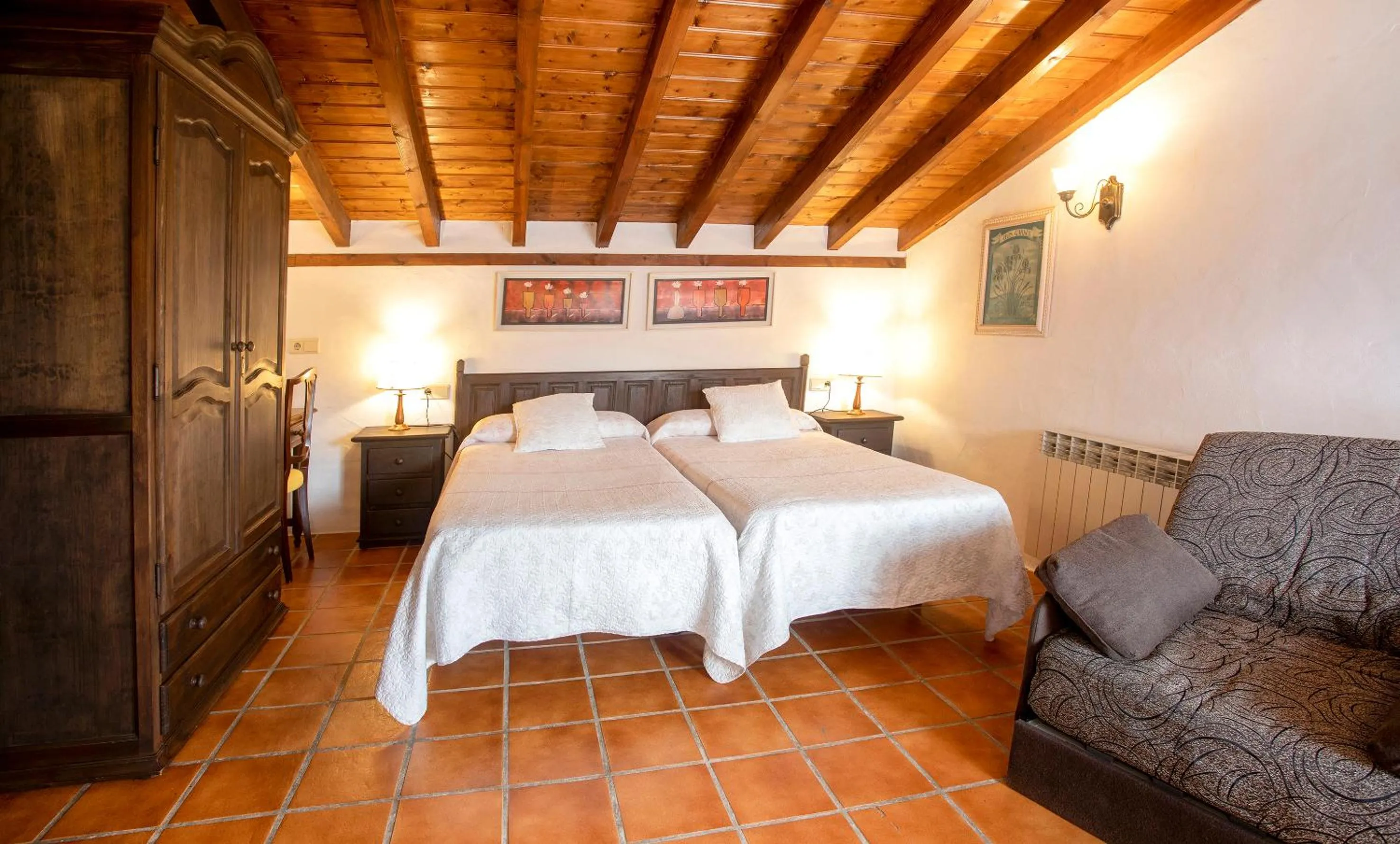 Photo of the whole room, Bed in Hotel Rural Valleoscuru