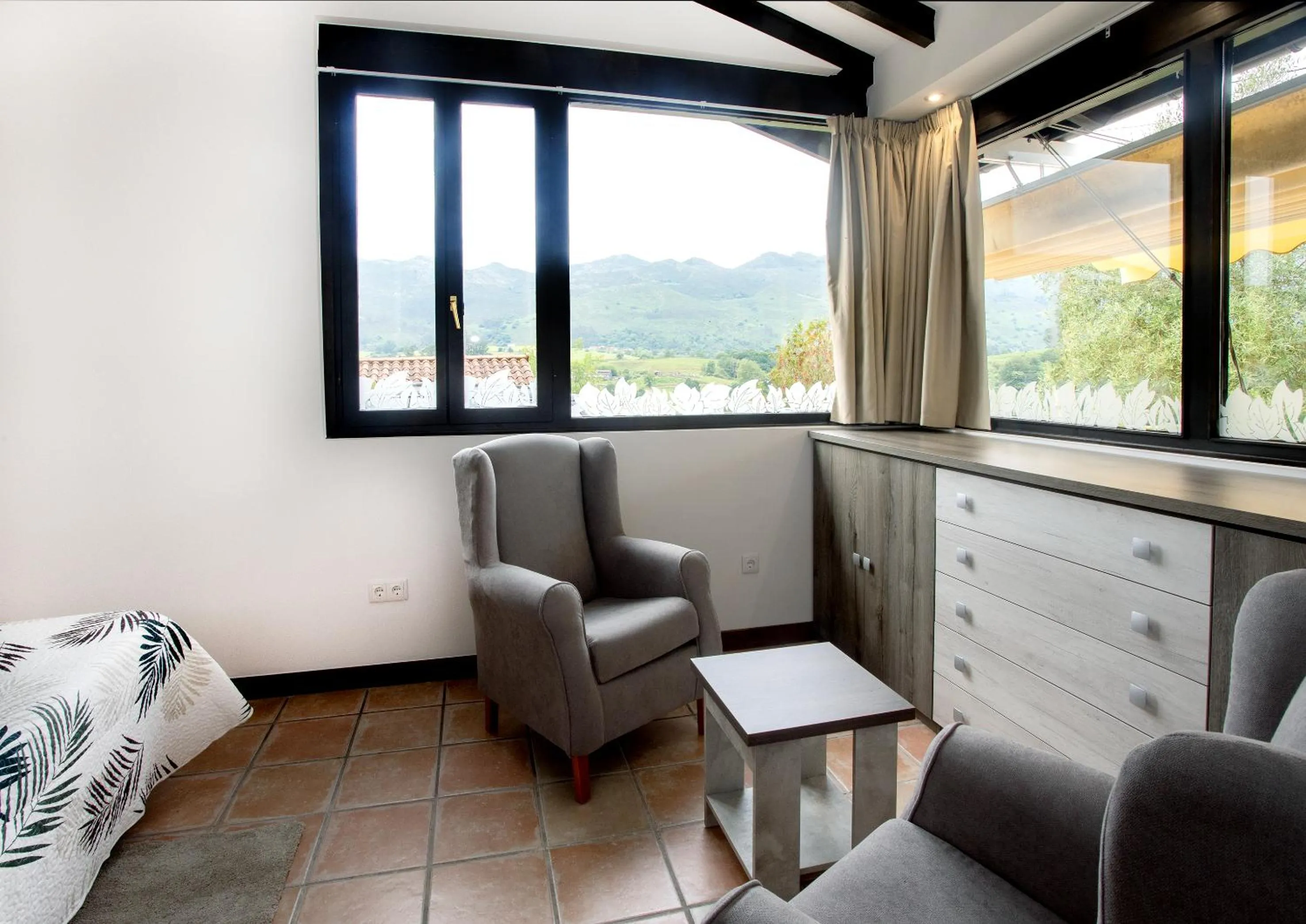 Mountain view in Hotel Rural Valleoscuru