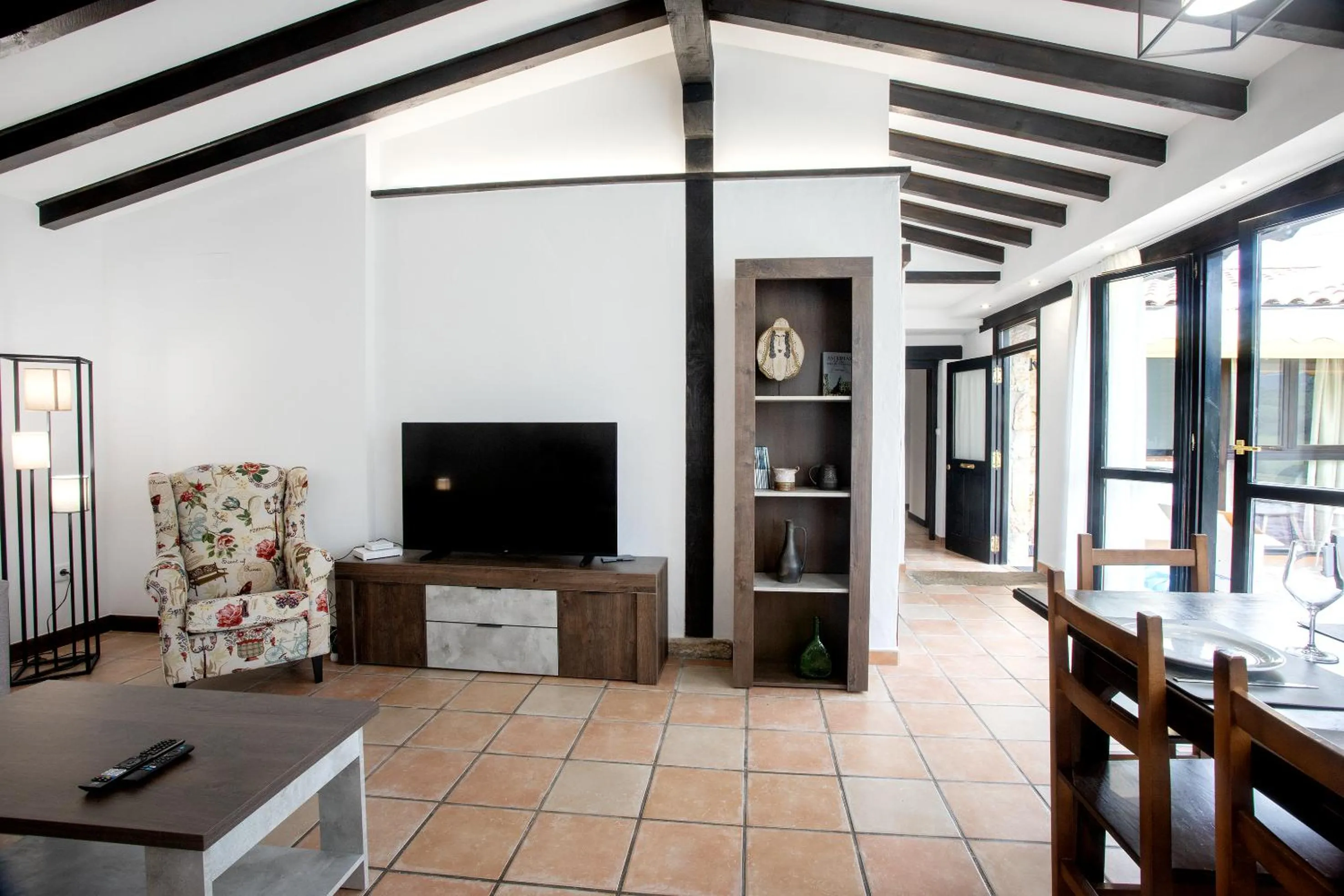 Communal lounge/ TV room in Hotel Rural Valleoscuru