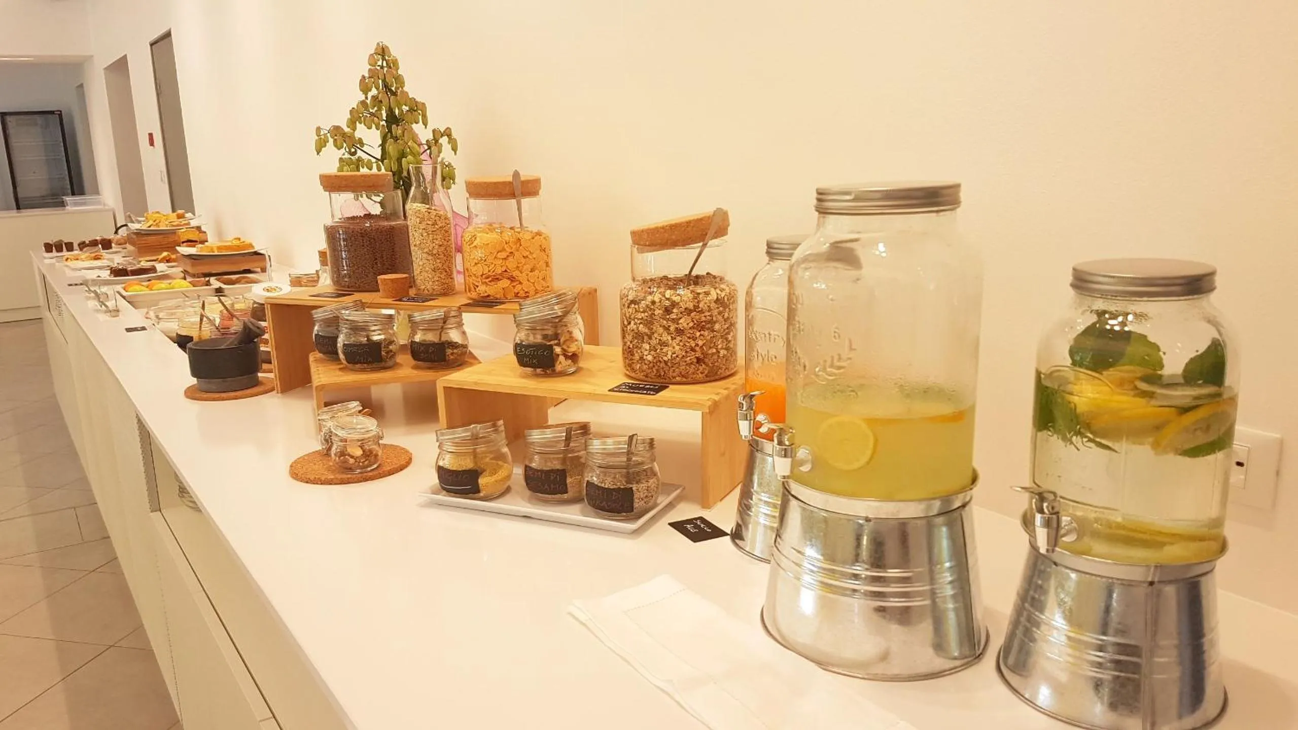 Food and drinks in Hotel Sabrina Rimini