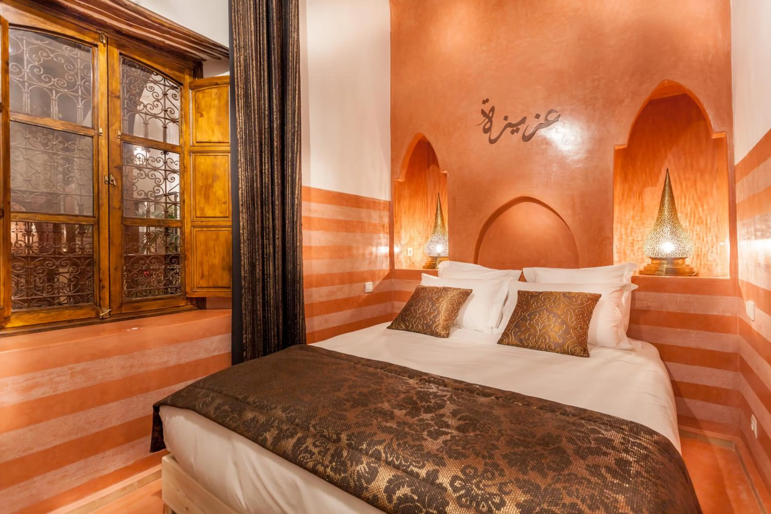 Patio, Bed in Riad Dar Yema