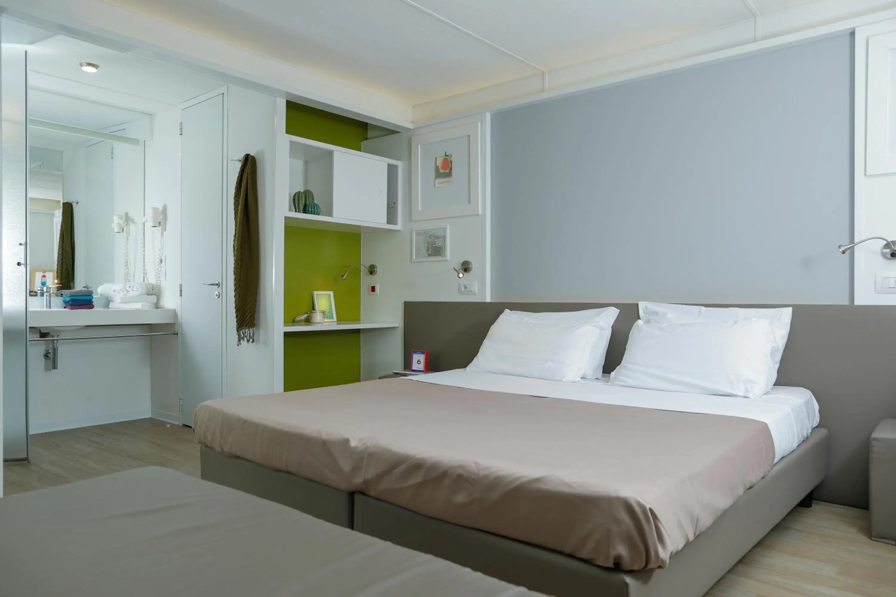 Deluxe Bungalow in hu Firenze Camping in Town Deluxe Bungalow in hu Firenze Camping in Town