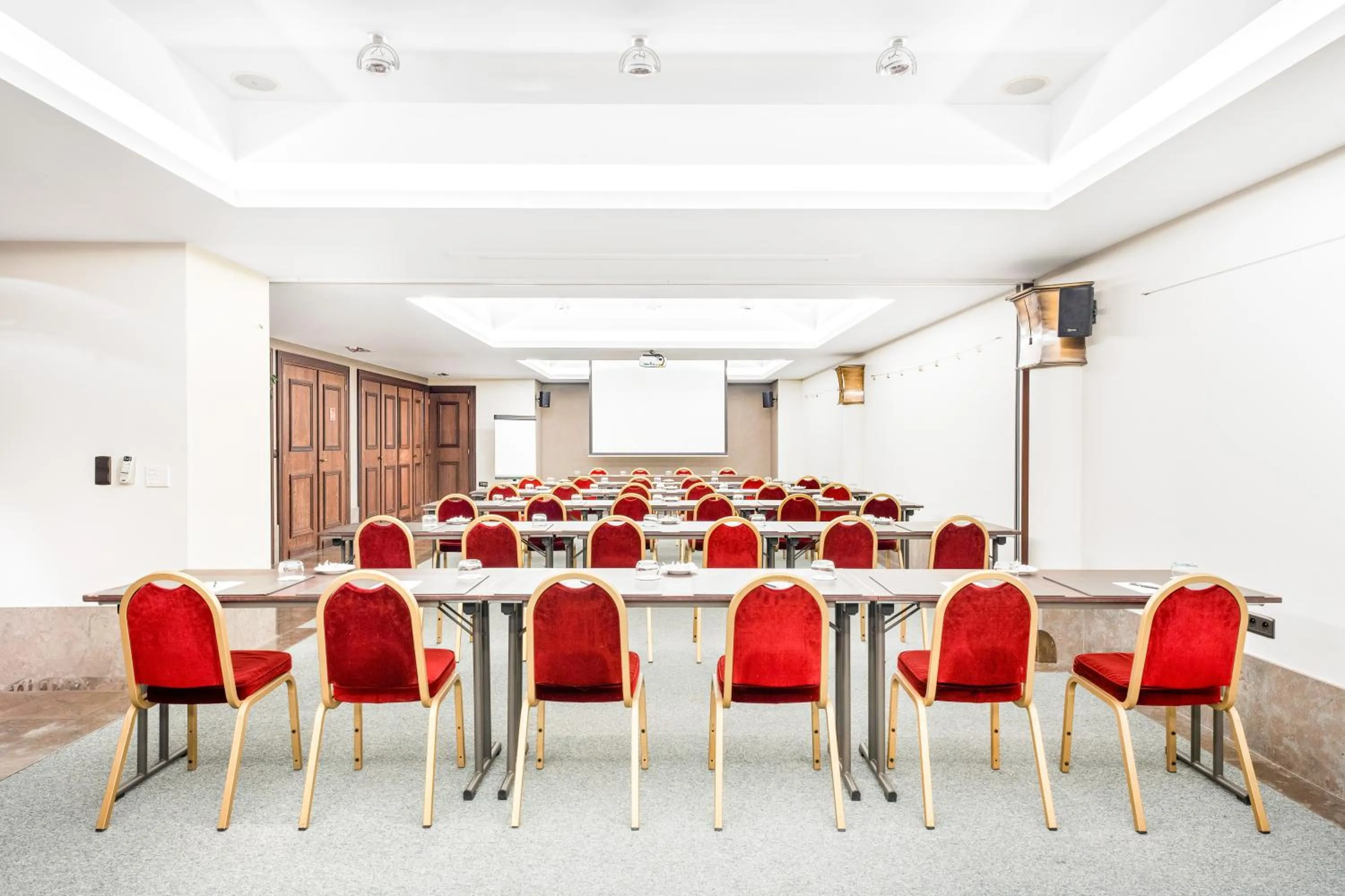 Banquet/Function facilities in Marivaux Hotel
