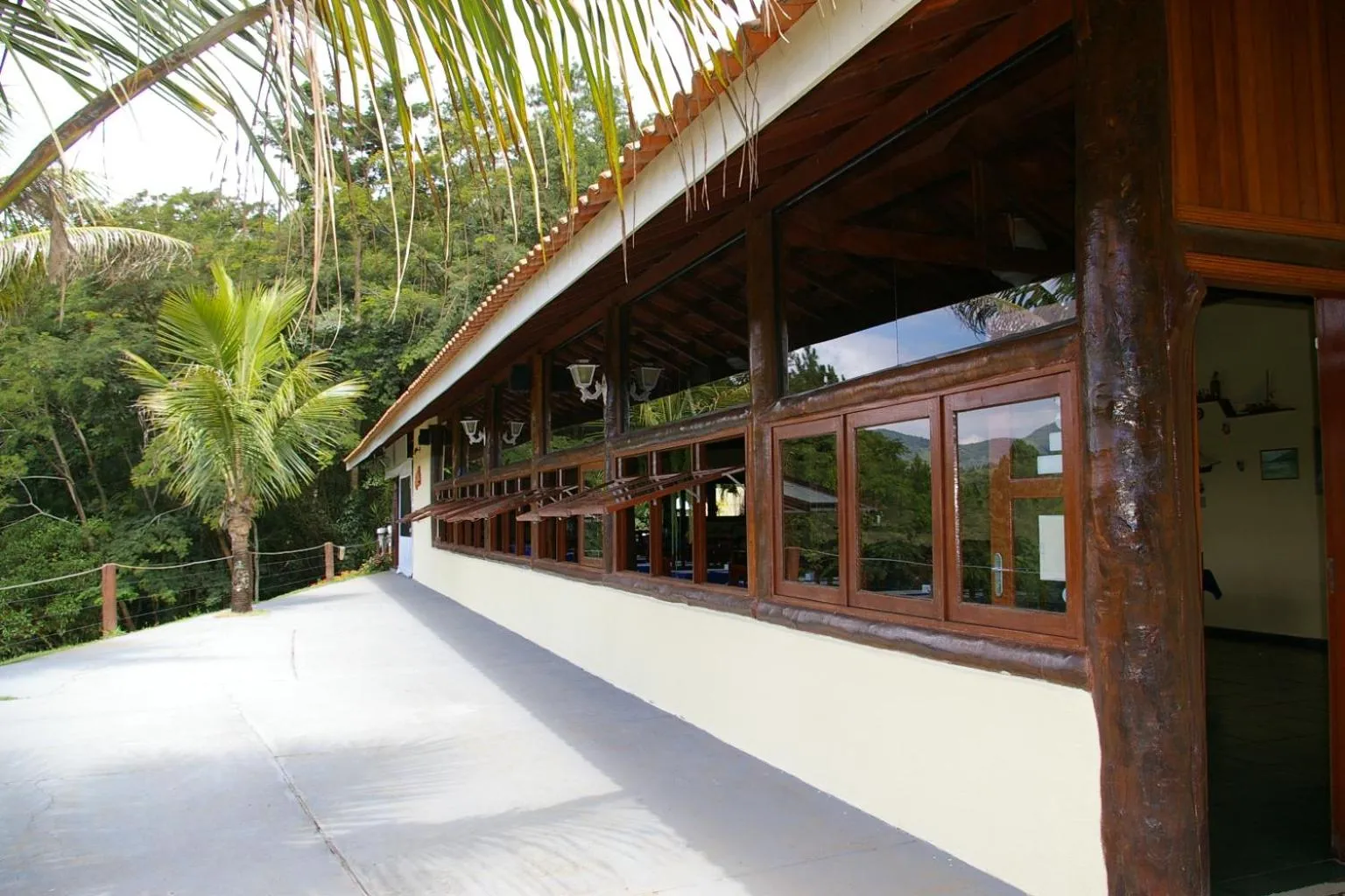 Property building in Pousada e Marina Pier 44