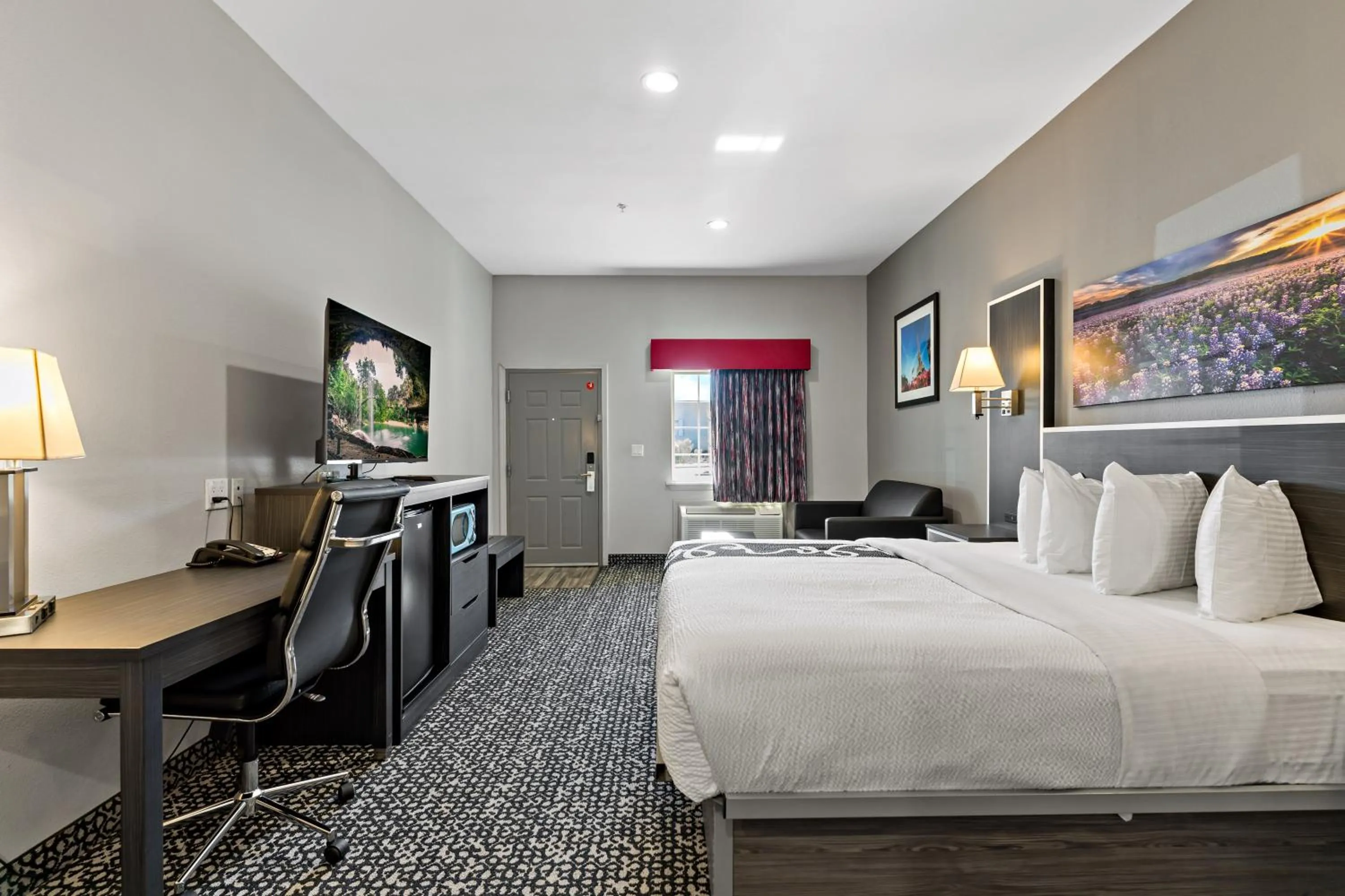 Bedroom, Bed in Paris Inn & Suites