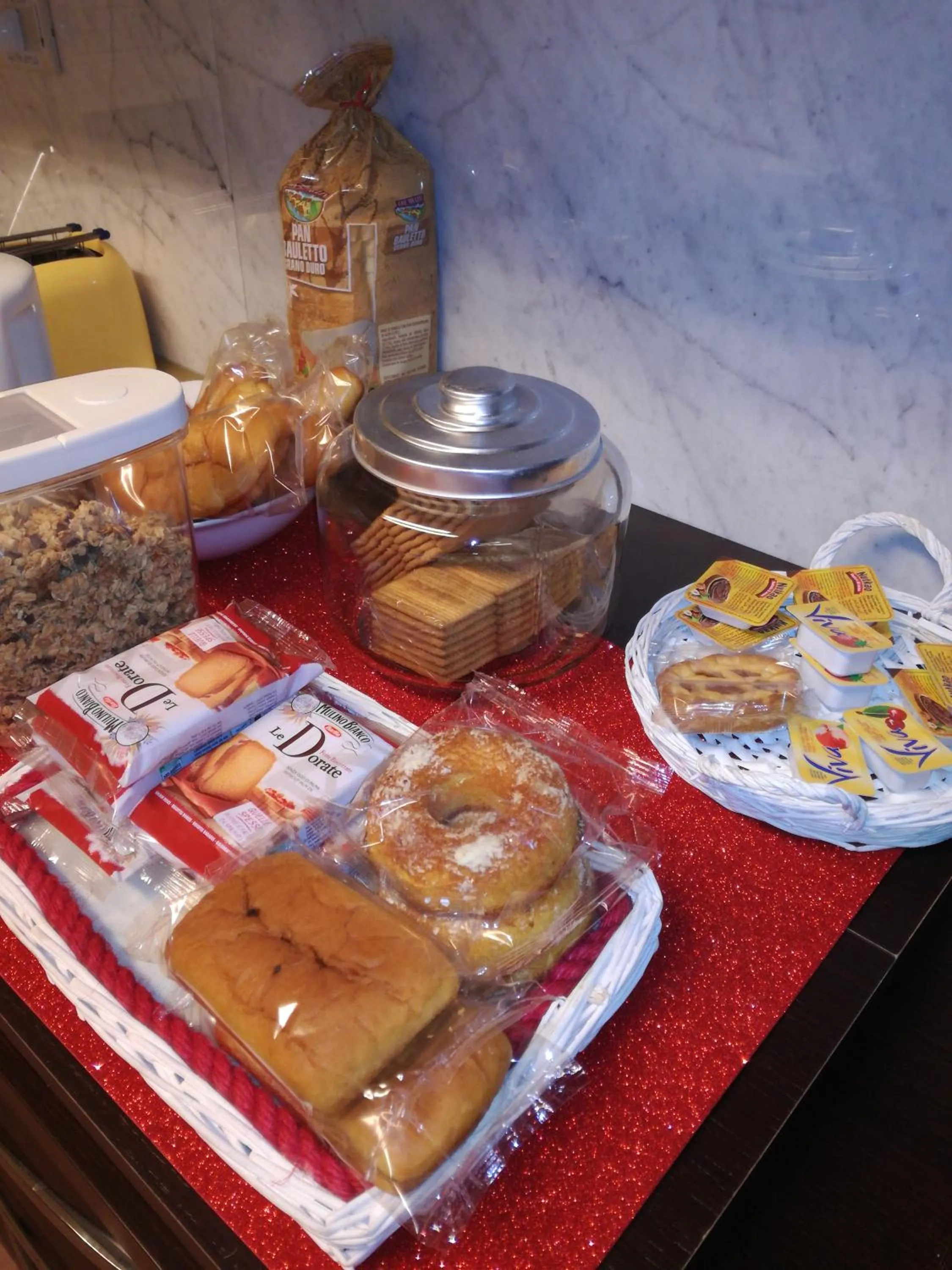 Breakfast in Elisir b&b