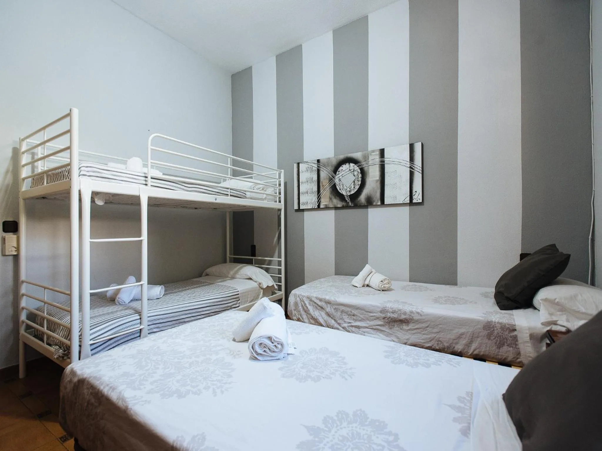 Bed in Divi Apartments Villa Reyes