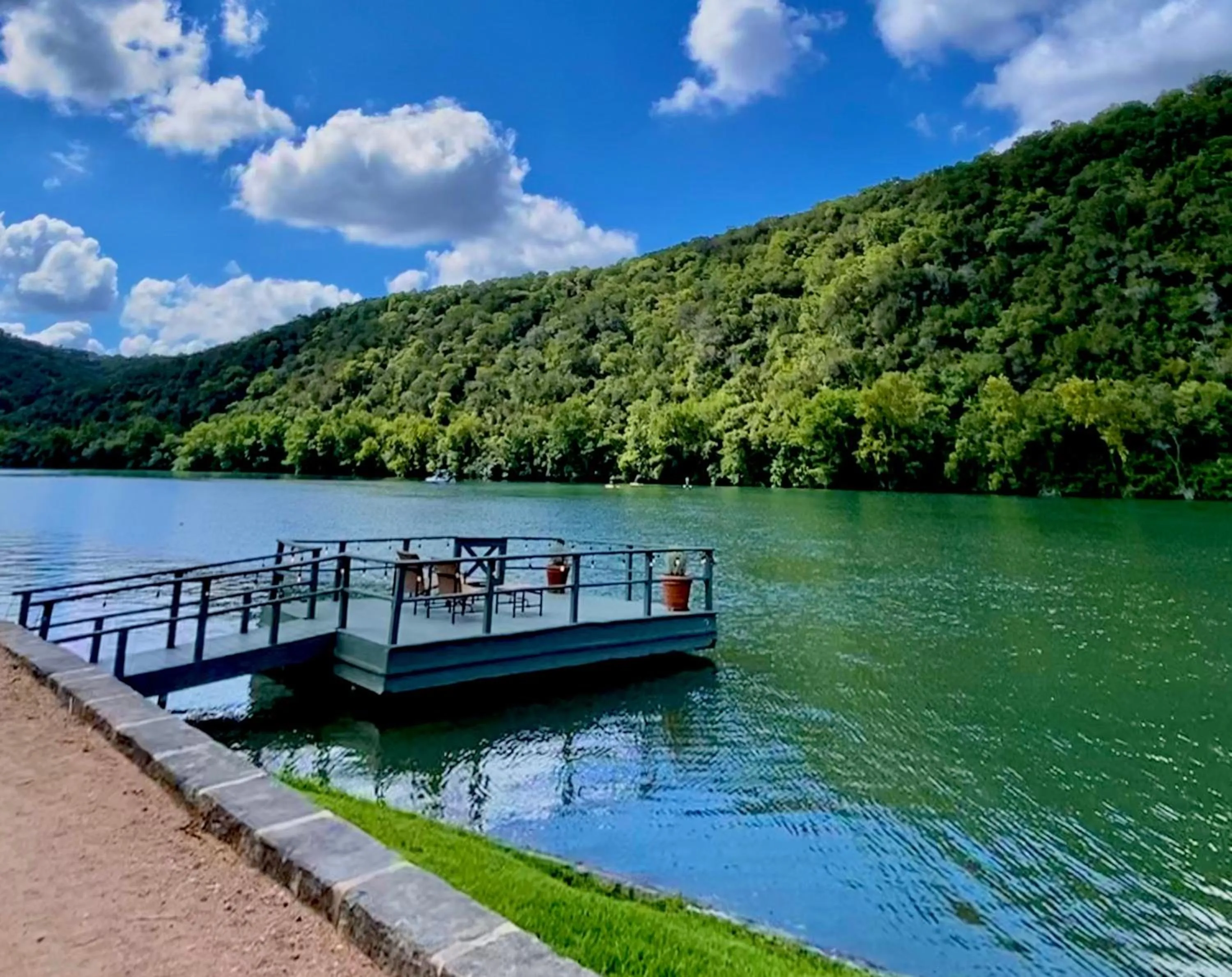 Natural landscape in Lake Austin Spa Resort - All Inclusive