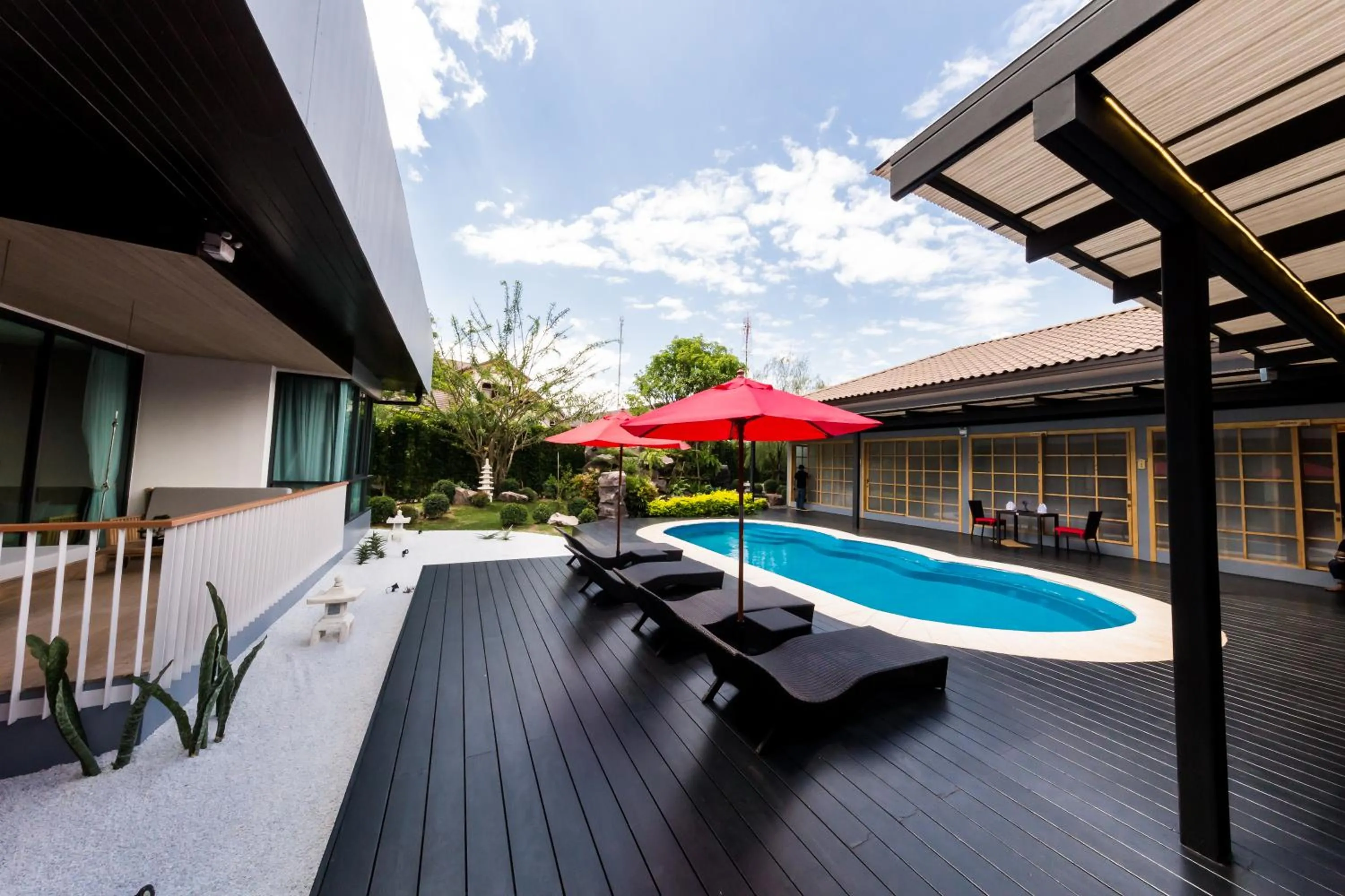 Swimming pool in Zen Villa Khao Yai