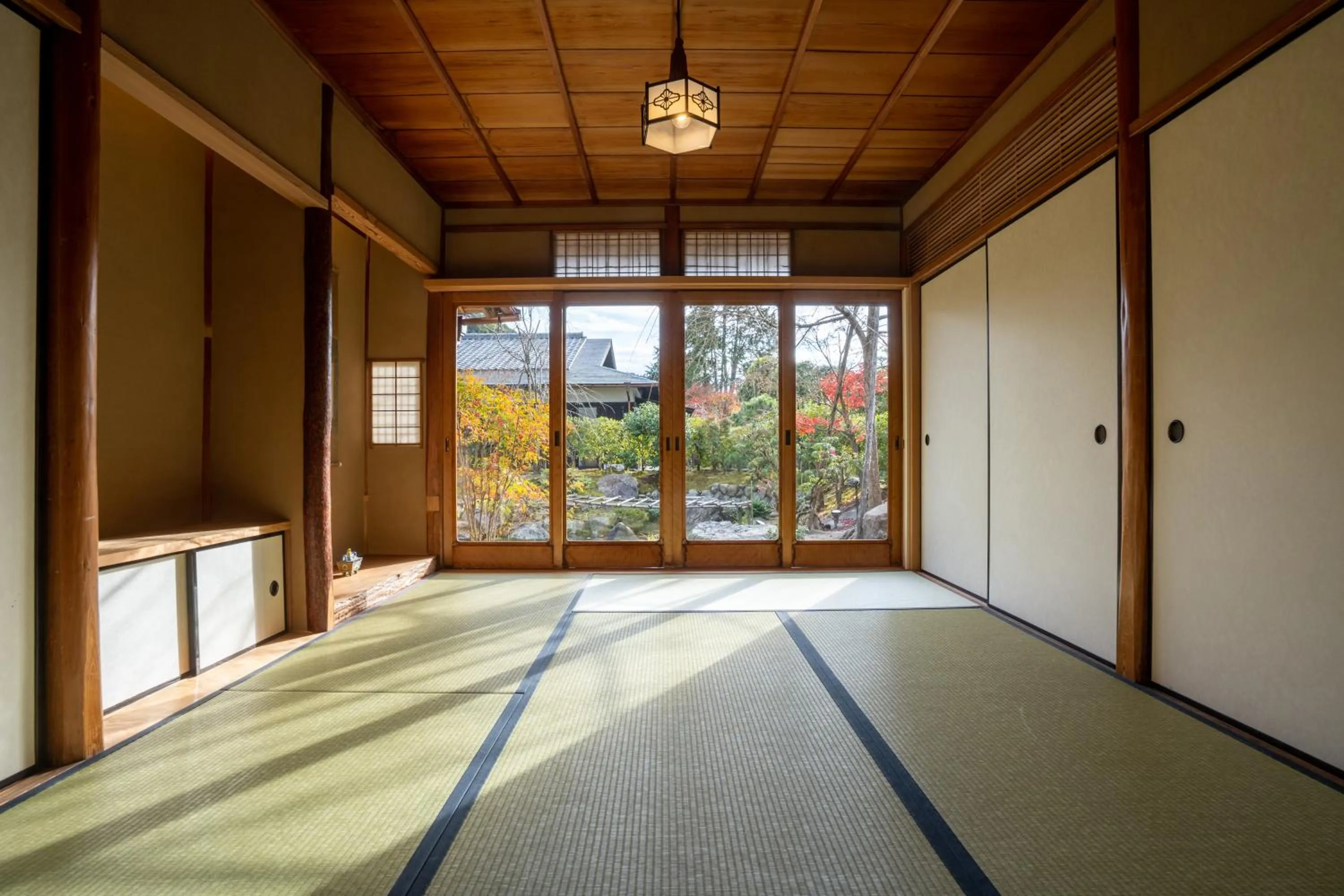 Aoi Suites at Nanzenji Modern & Traditional Japanese Style