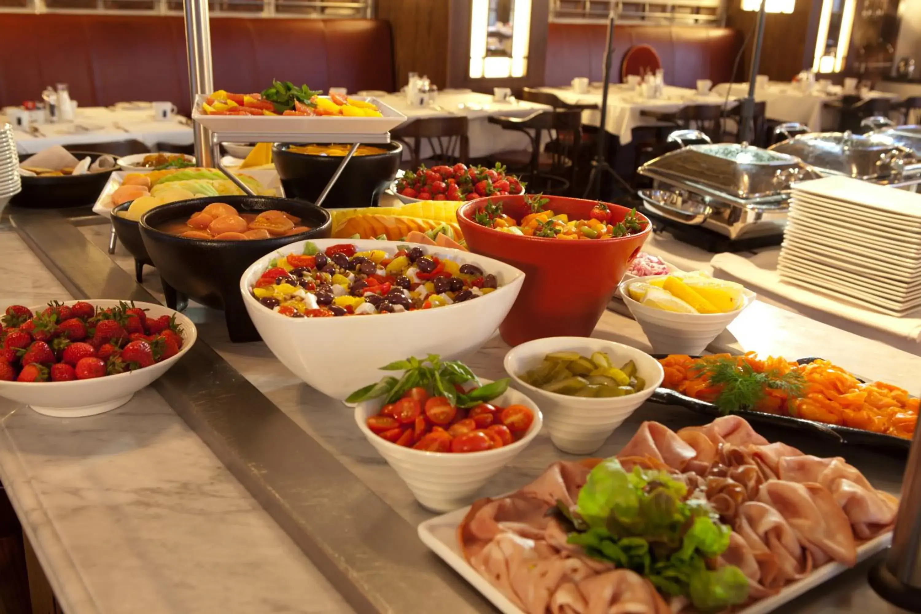 Restaurant/places to eat in DAVINCI Suites Restaurant/places to eat in DAVINCI Suites