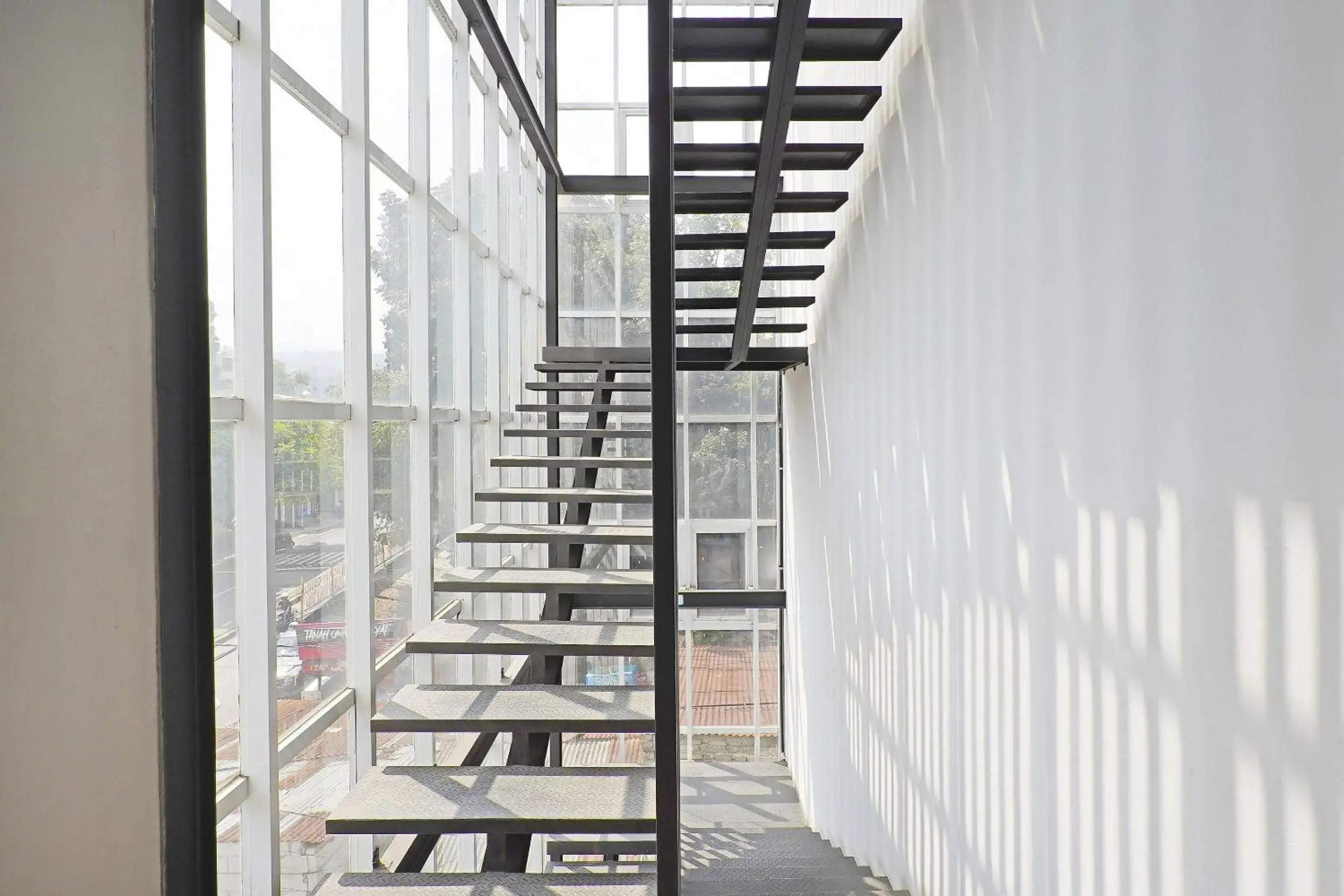 Lobby or reception in Collection O Dago Near Taman Hutan Raya Formerly Regia Dago Lobby or reception in Collection O Dago Near Taman Hutan Raya Formerly Regia Dago