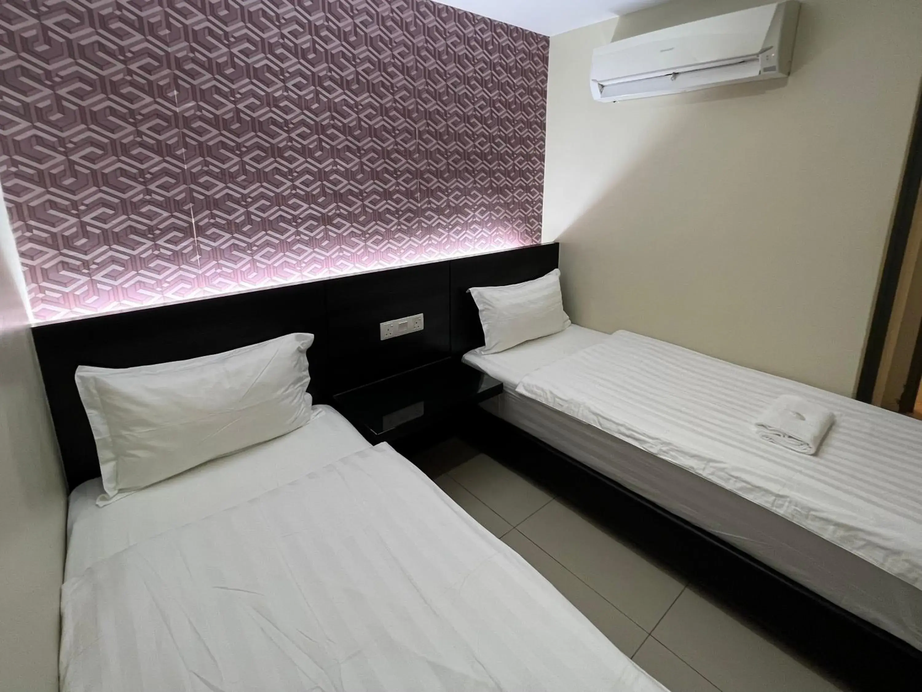 Economy Twin Room in Pekan Auto City Budget Hotel Economy Twin Room in Pekan Auto City Budget Hotel